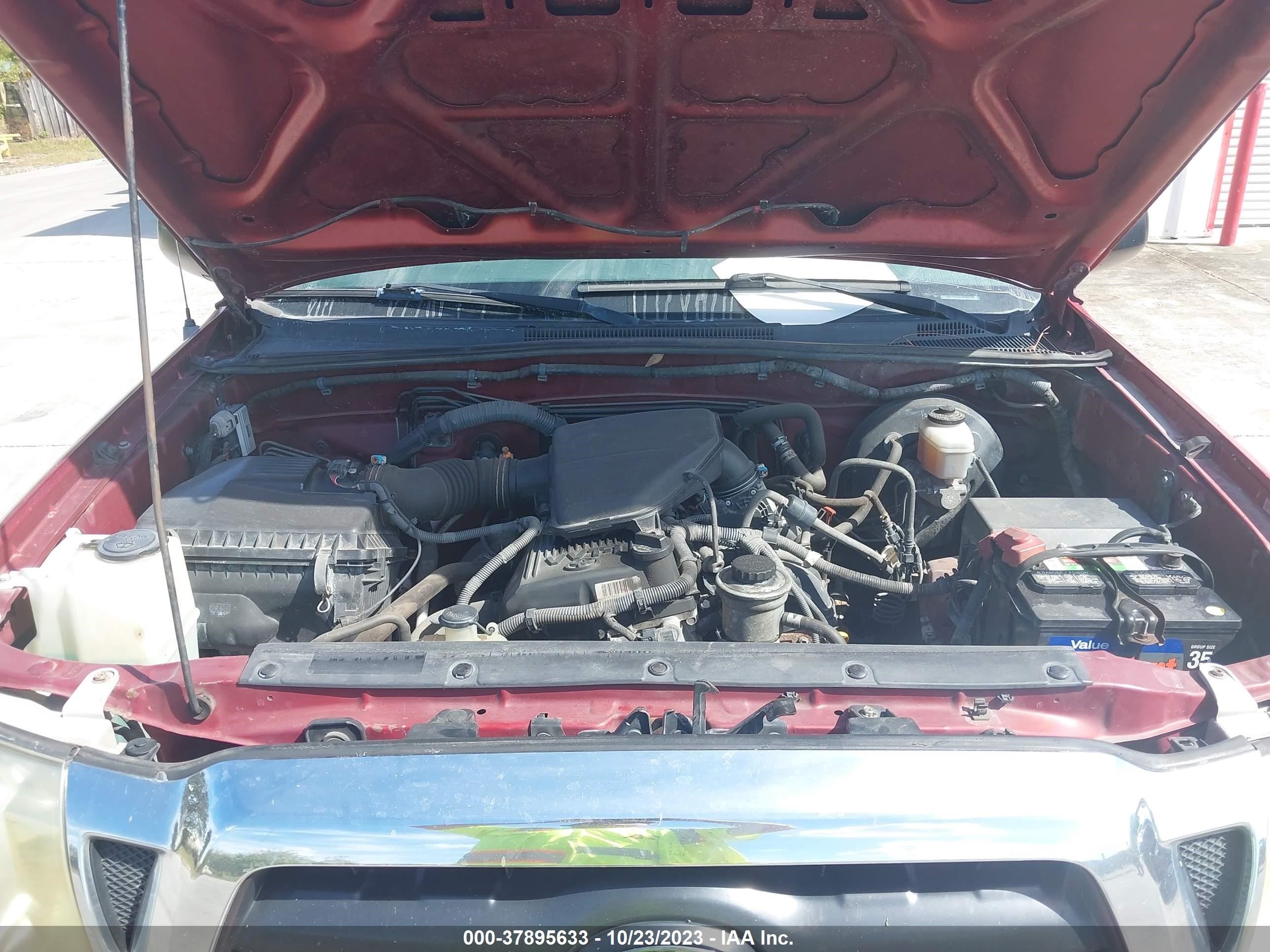 Photo 9 VIN: 5TENX22N48Z484109 - TOYOTA TACOMA 