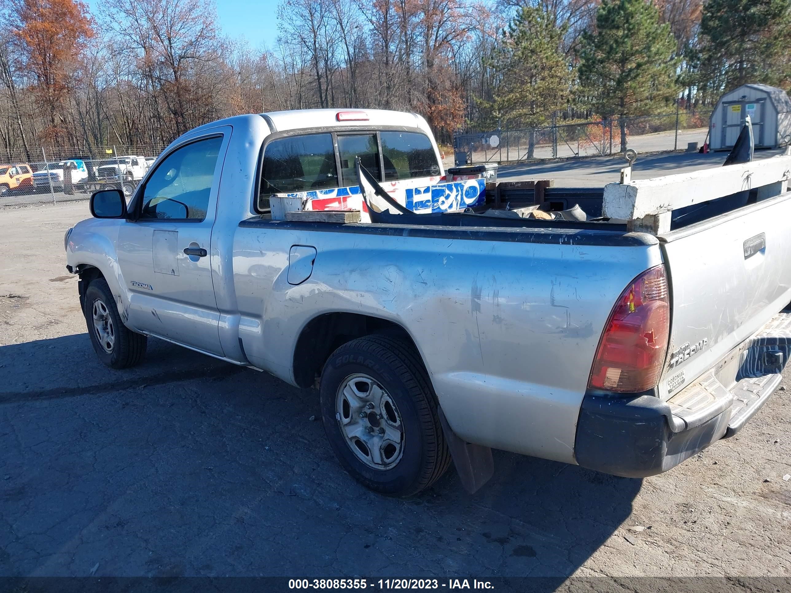 Photo 2 VIN: 5TENX22N58Z517117 - TOYOTA TACOMA 