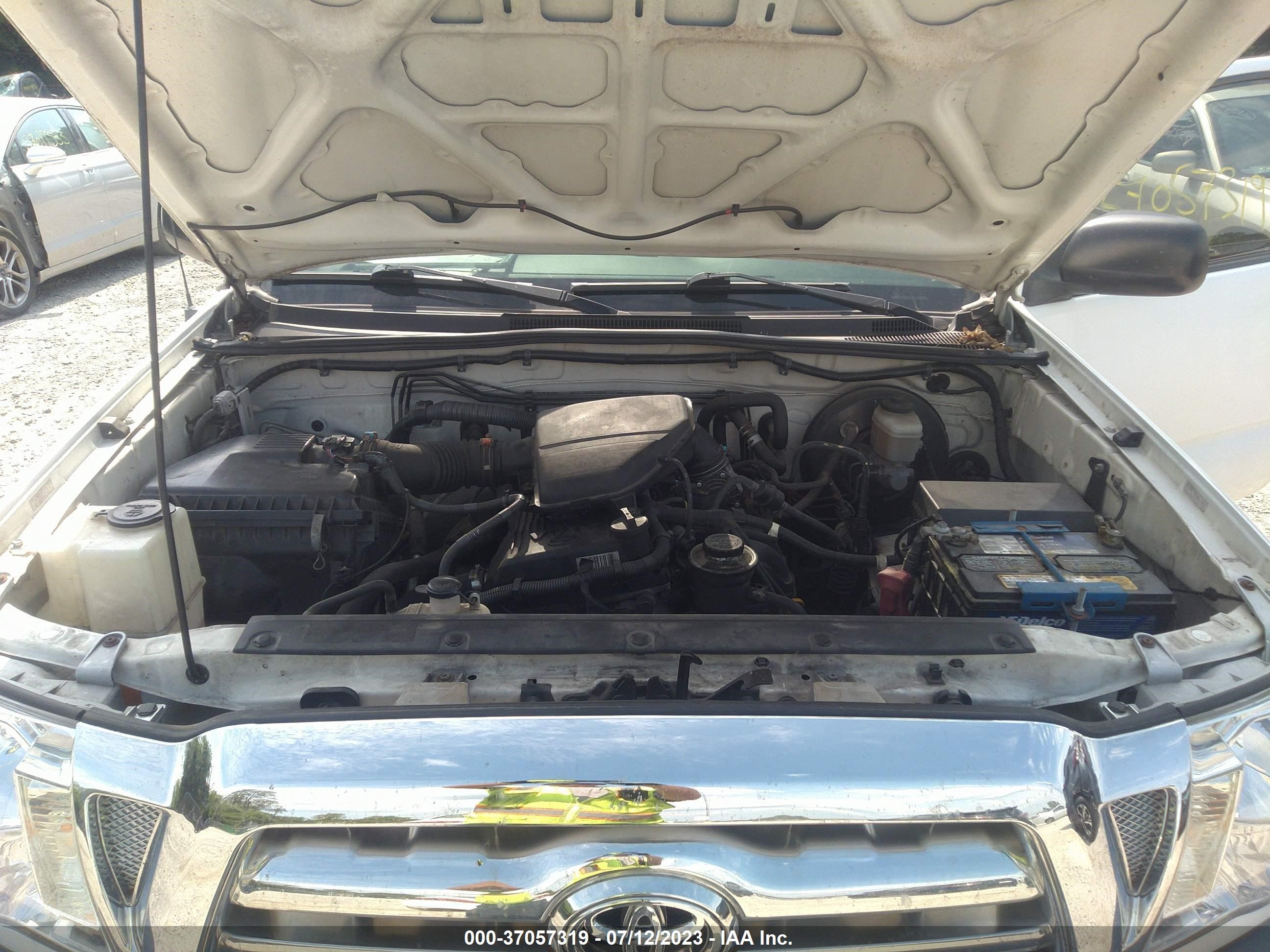 Photo 9 VIN: 5TENX22N77Z418202 - TOYOTA TACOMA 