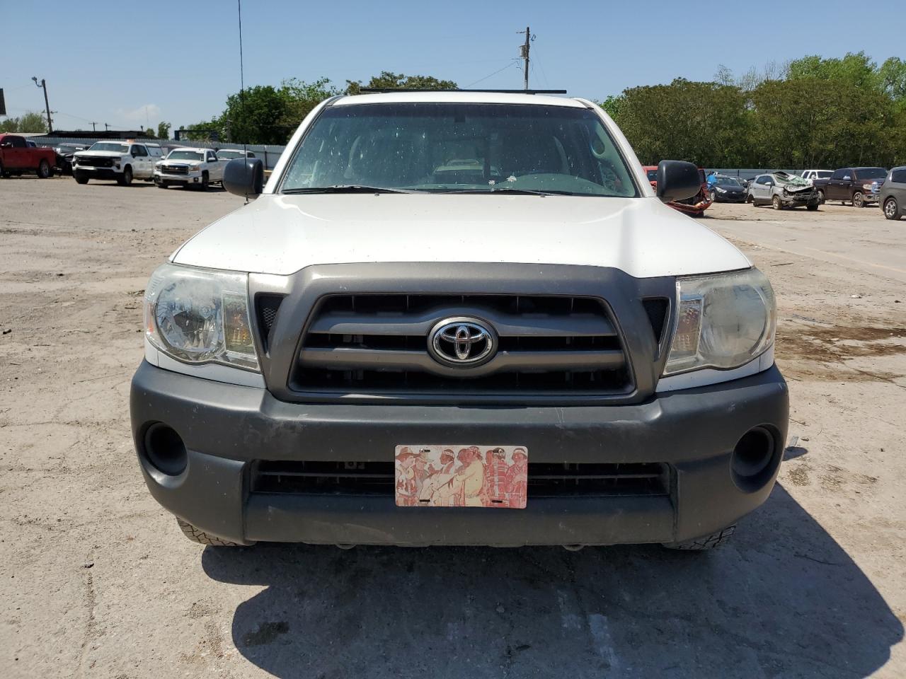 Photo 4 VIN: 5TENX22N99Z640338 - TOYOTA TACOMA 