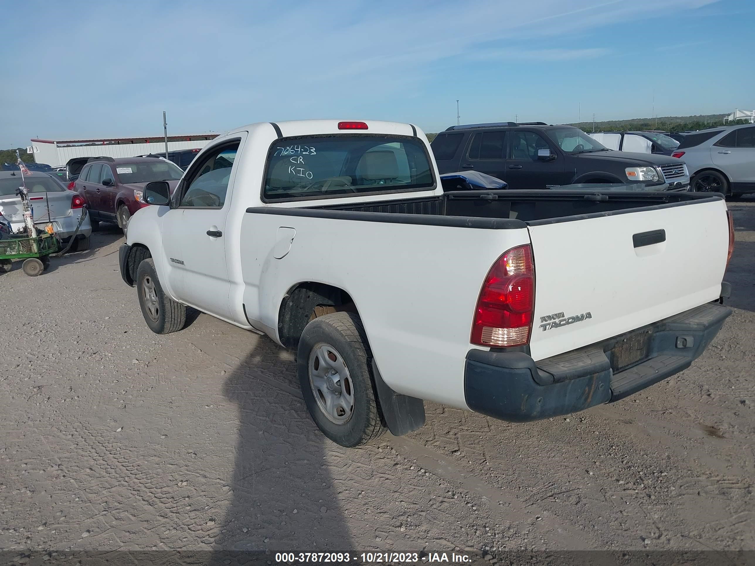 Photo 2 VIN: 5TENX22NX6Z205467 - TOYOTA TACOMA 