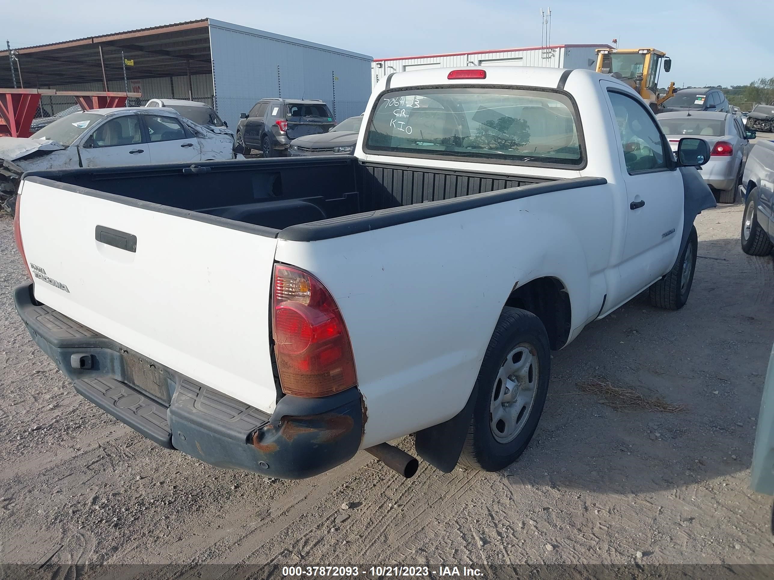 Photo 3 VIN: 5TENX22NX6Z205467 - TOYOTA TACOMA 