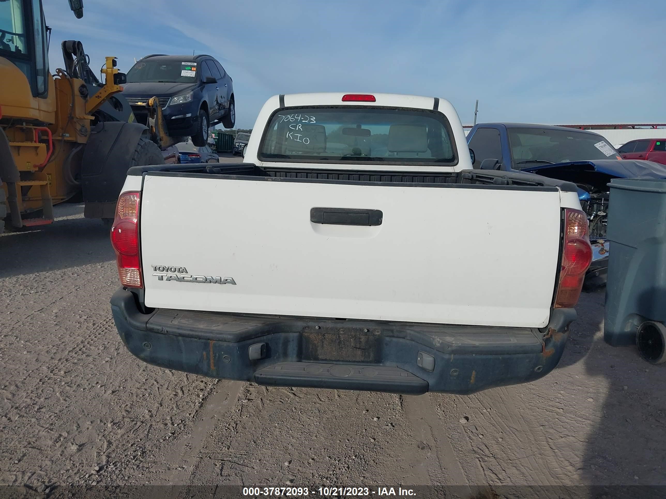 Photo 7 VIN: 5TENX22NX6Z205467 - TOYOTA TACOMA 