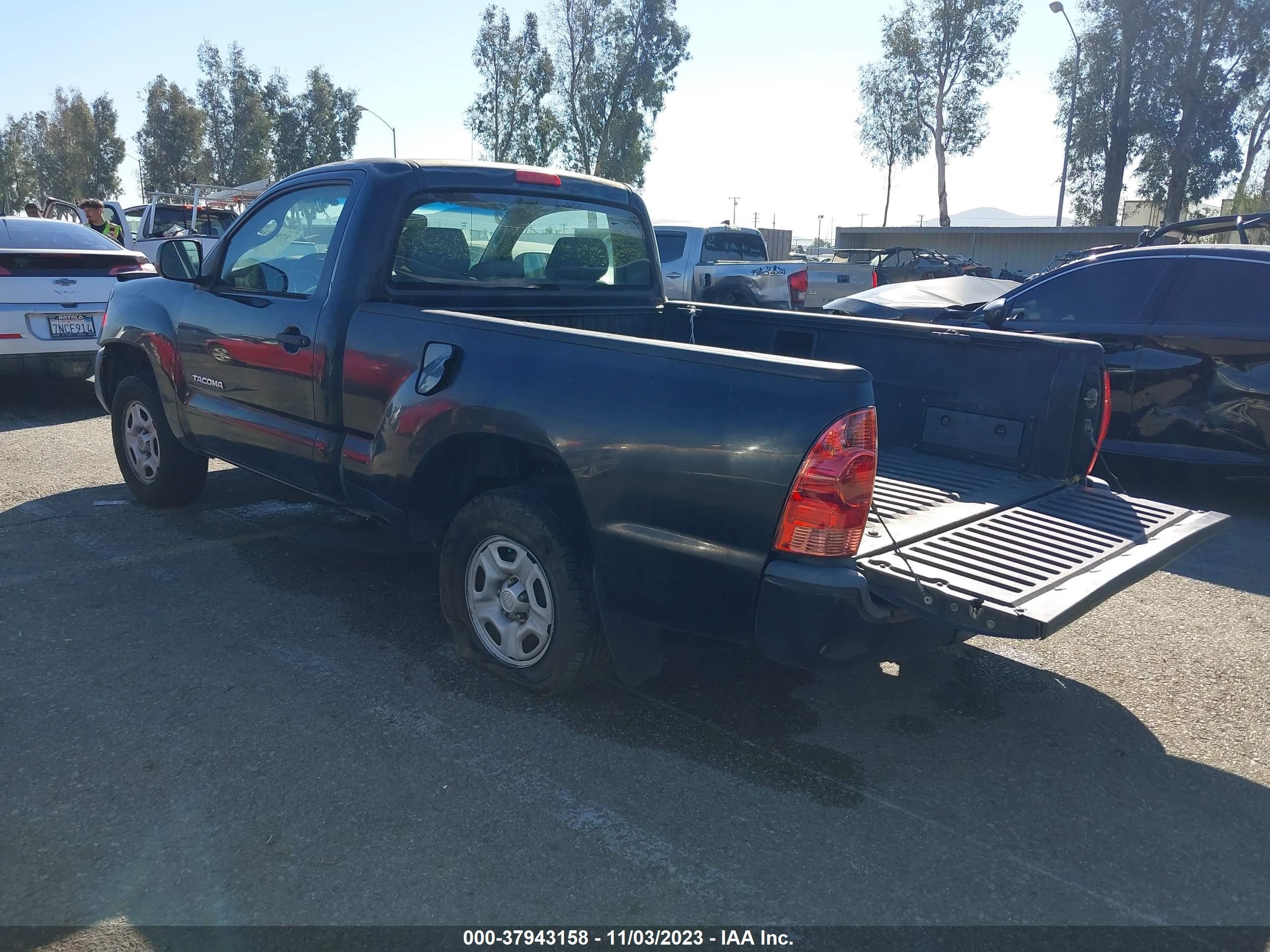 Photo 2 VIN: 5TENX22NX7Z370744 - TOYOTA TACOMA 