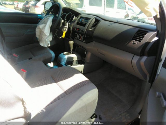 Photo 4 VIN: 5TENX4CN1AZ745938 - TOYOTA TACOMA 