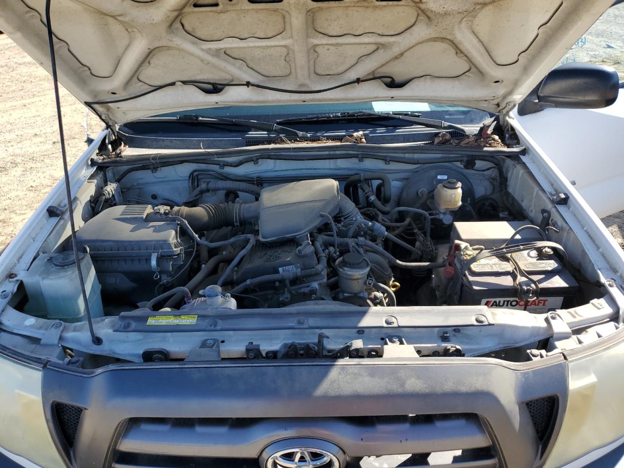 Photo 10 VIN: 5TENX4CN5AZ739060 - TOYOTA TACOMA 