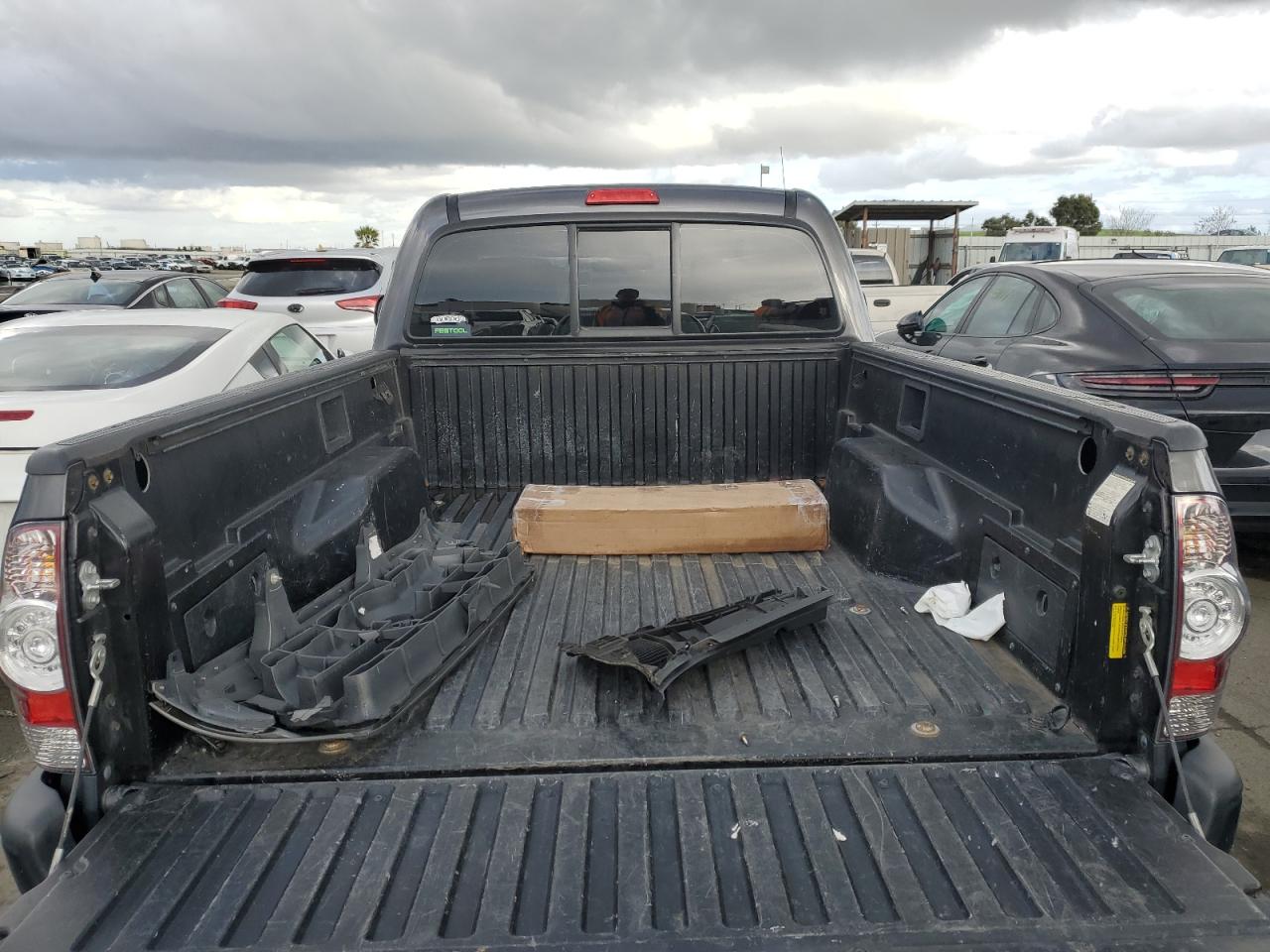 Photo 9 VIN: 5TENX4CN8AZ724164 - TOYOTA TACOMA 