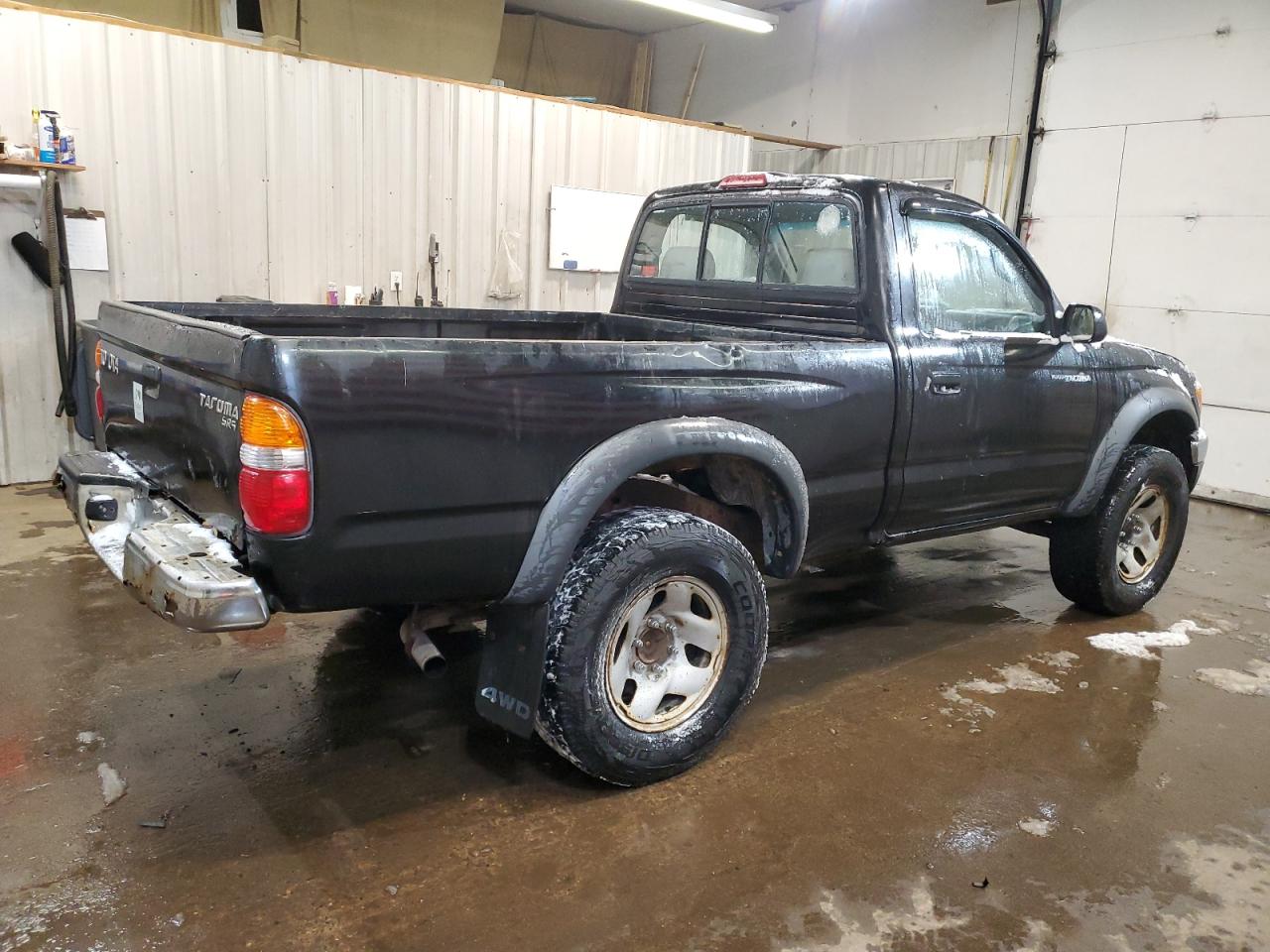 Photo 2 VIN: 5TEPM62N92Z017557 - TOYOTA TACOMA 