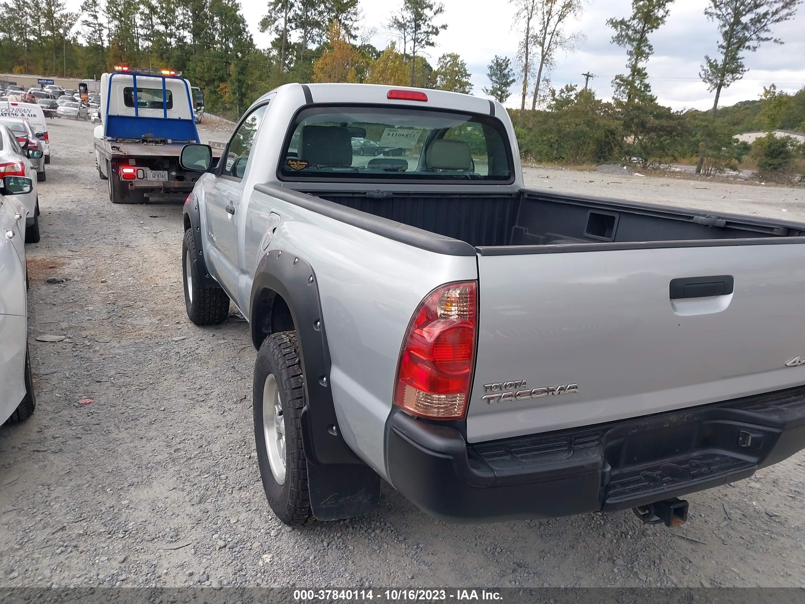 Photo 2 VIN: 5TEPX42N65Z012266 - TOYOTA TACOMA 