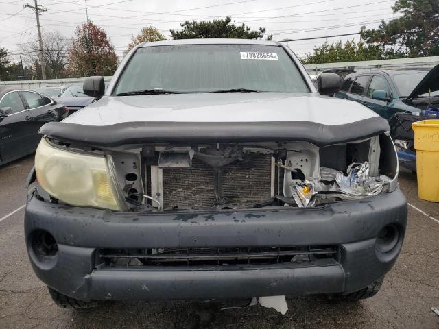 Photo 4 VIN: 5TEPX42NX5Z038577 - TOYOTA TACOMA 