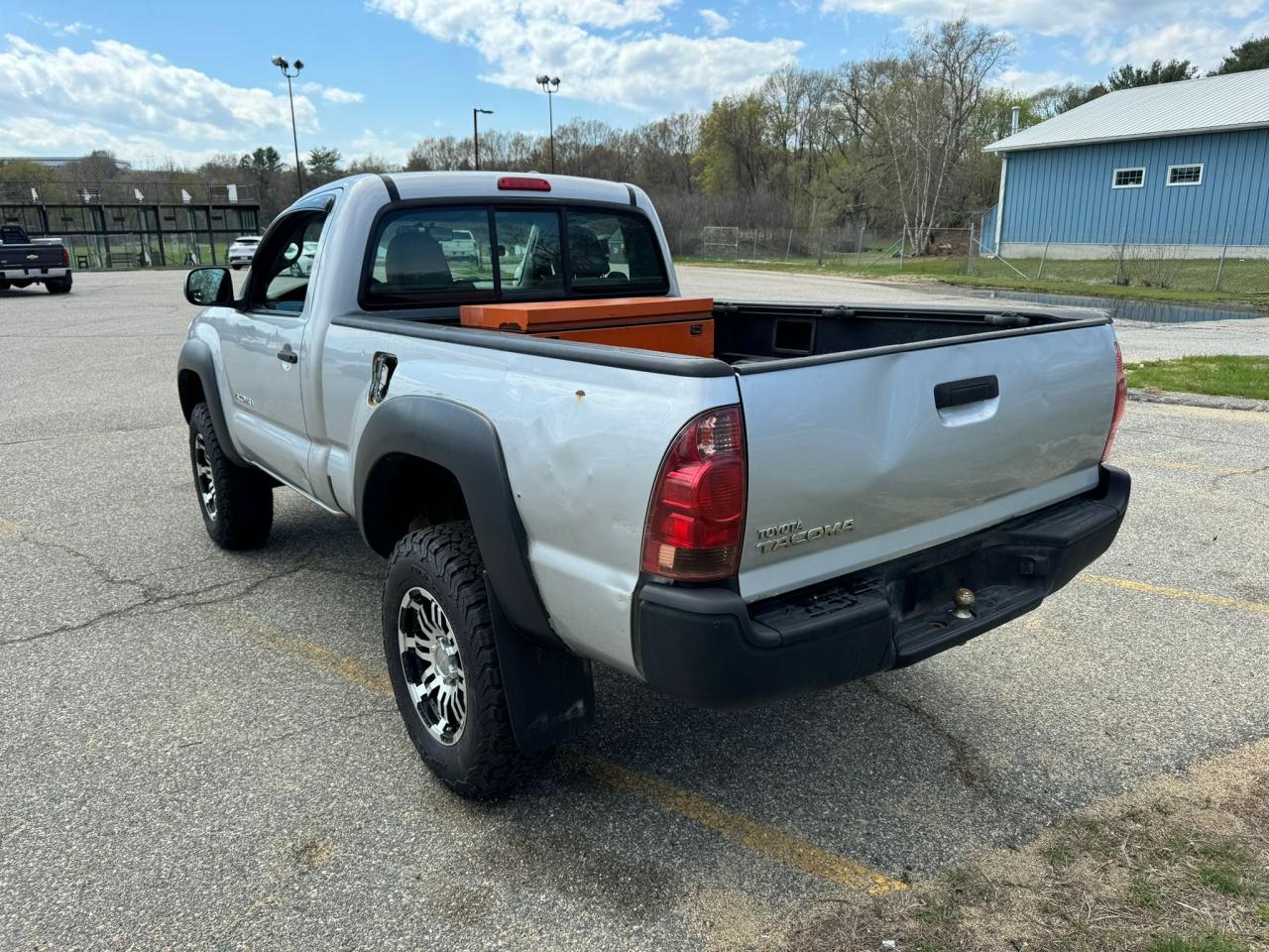 Photo 2 VIN: 5TEPX42NX8Z541272 - TOYOTA TACOMA 