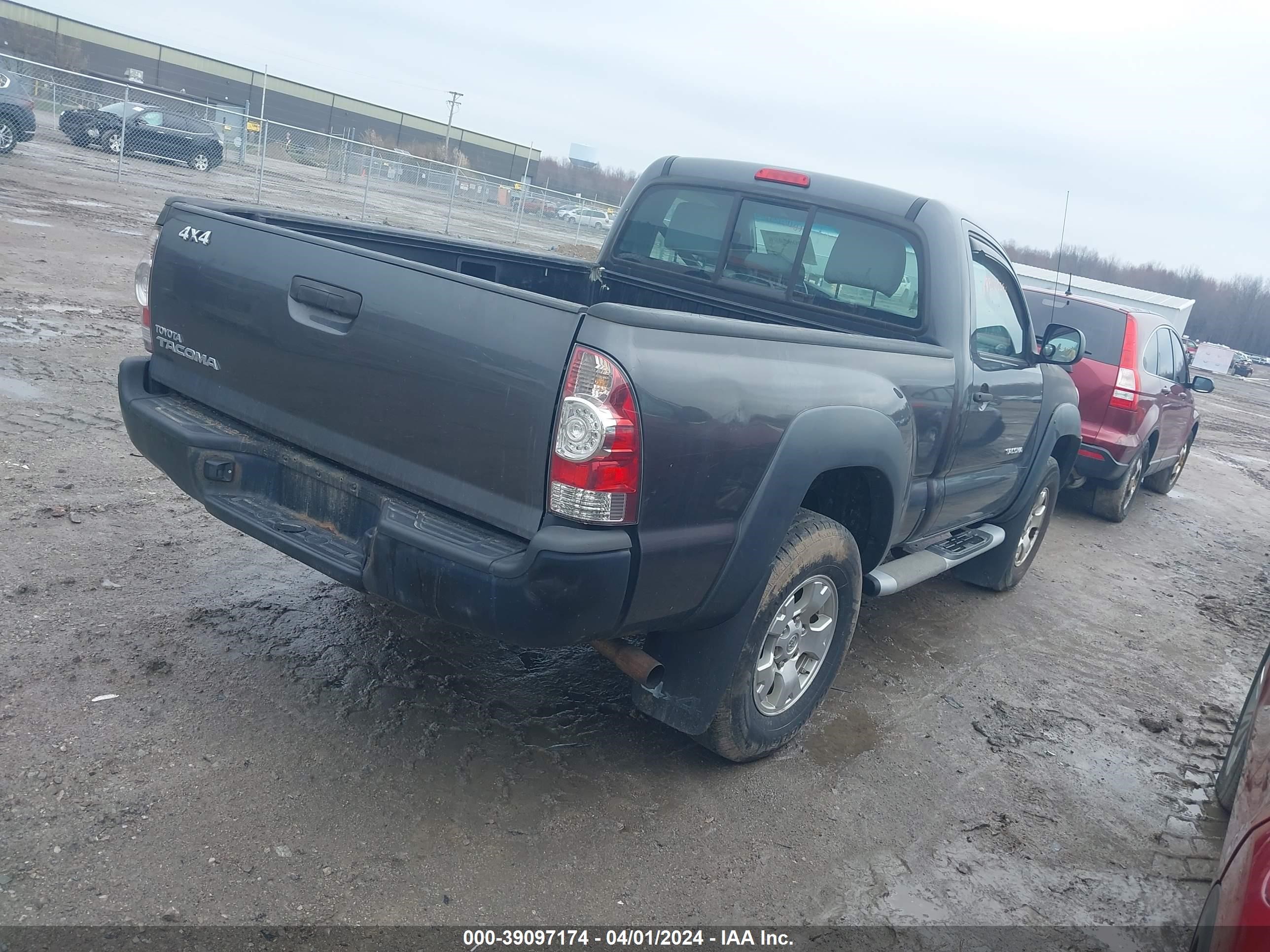 Photo 4 VIN: 5TEPX42NX9Z645858 - TOYOTA TACOMA 