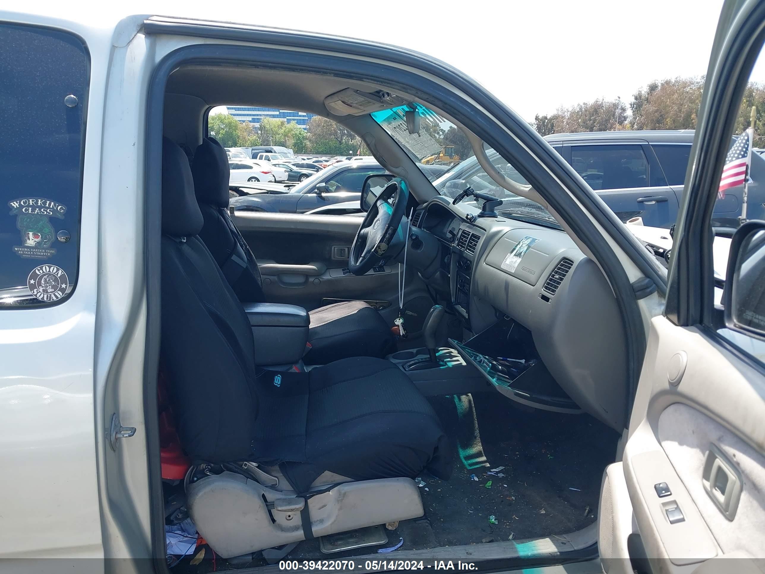 Photo 4 VIN: 5TESM92N22Z138040 - TOYOTA TACOMA 