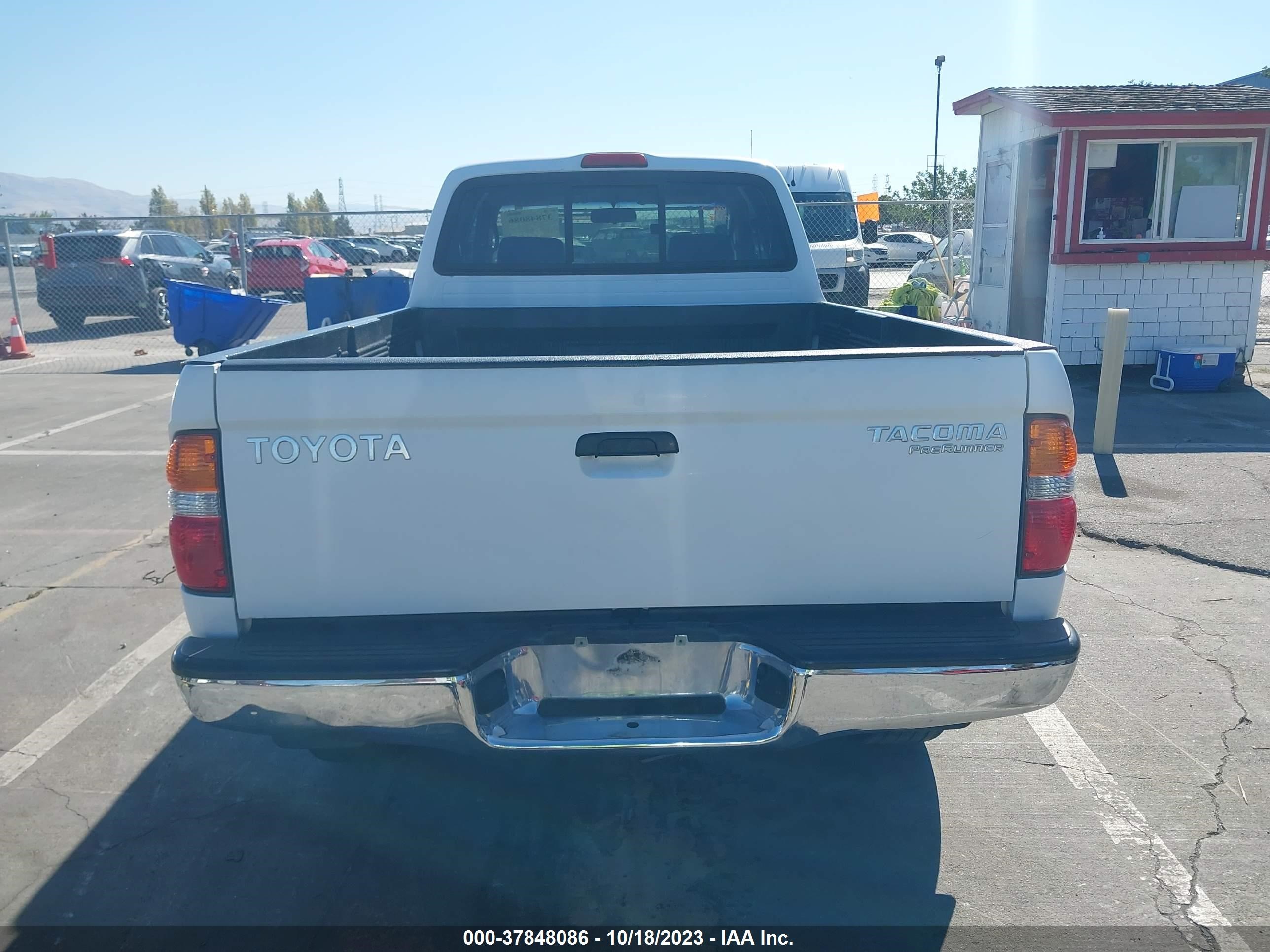 Photo 14 VIN: 5TESM92N34Z357060 - TOYOTA TACOMA 