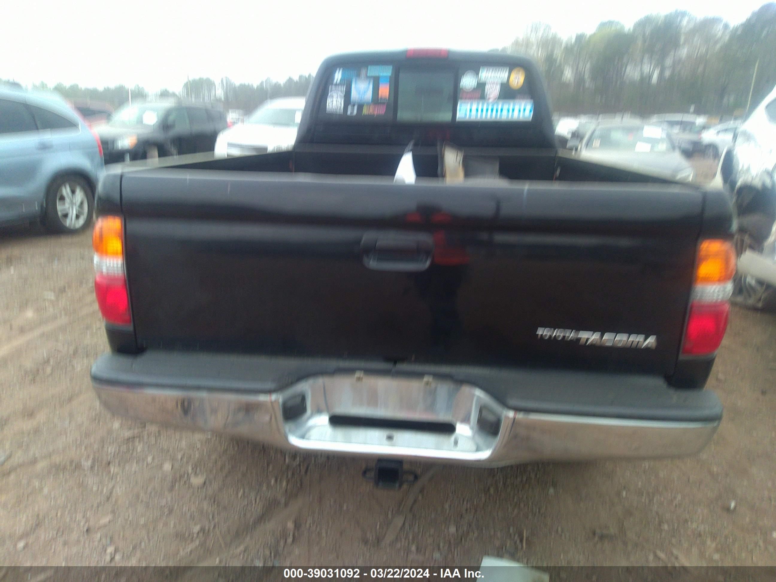 Photo 15 VIN: 5TESM92N51Z849925 - TOYOTA TACOMA 