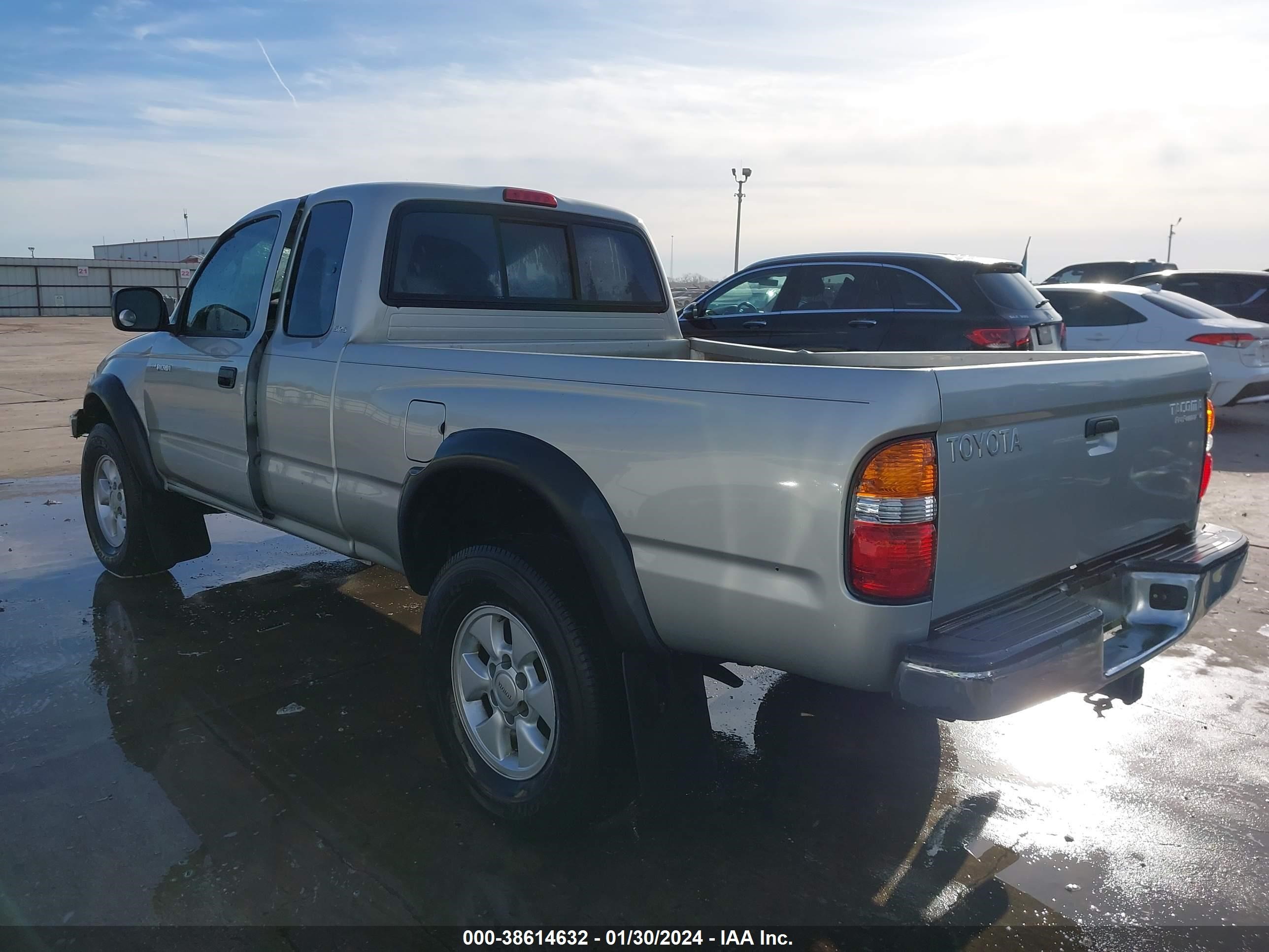 Photo 2 VIN: 5TESN92N04Z309013 - TOYOTA TACOMA 