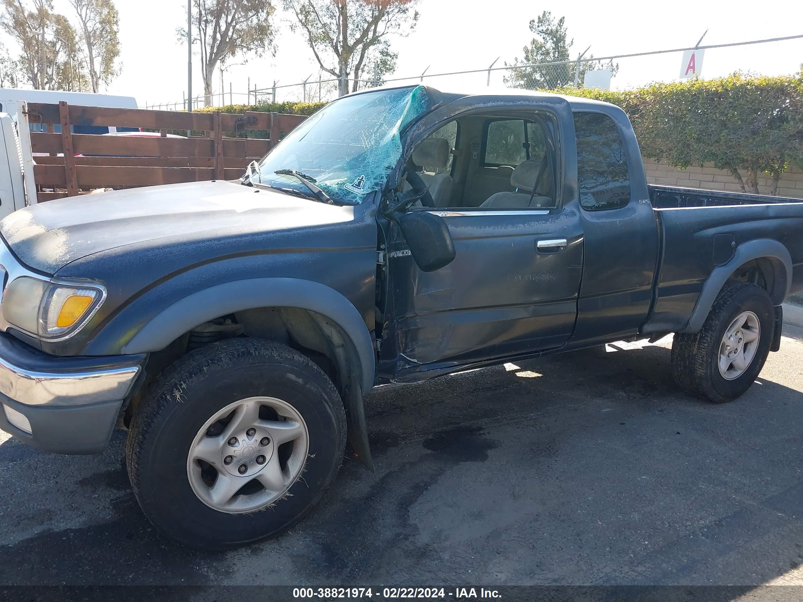 Photo 13 VIN: 5TESN92N42Z038812 - TOYOTA TACOMA 