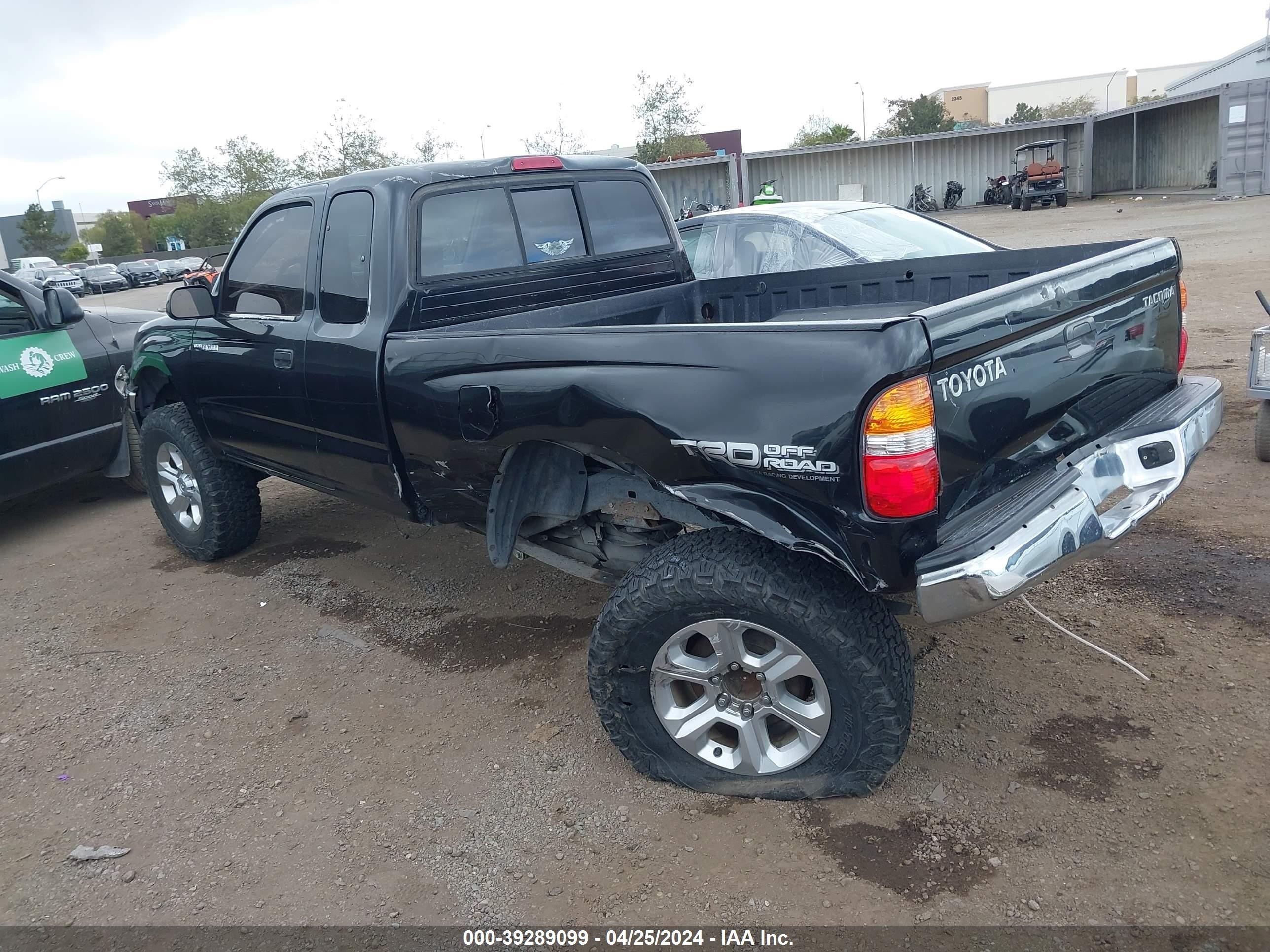 Photo 2 VIN: 5TESN92N51Z798536 - TOYOTA TACOMA 