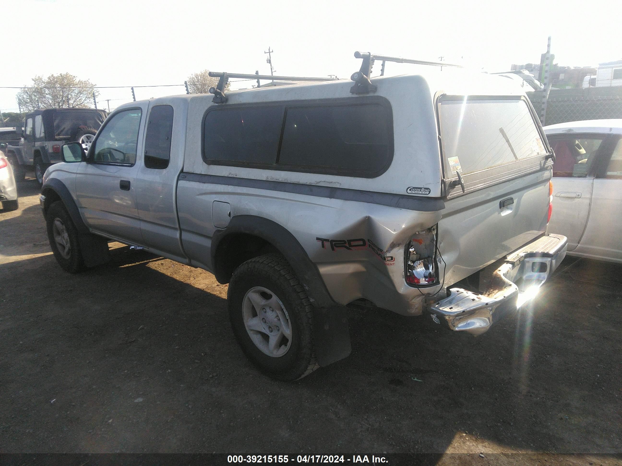 Photo 2 VIN: 5TESN92N81Z813286 - TOYOTA TACOMA 