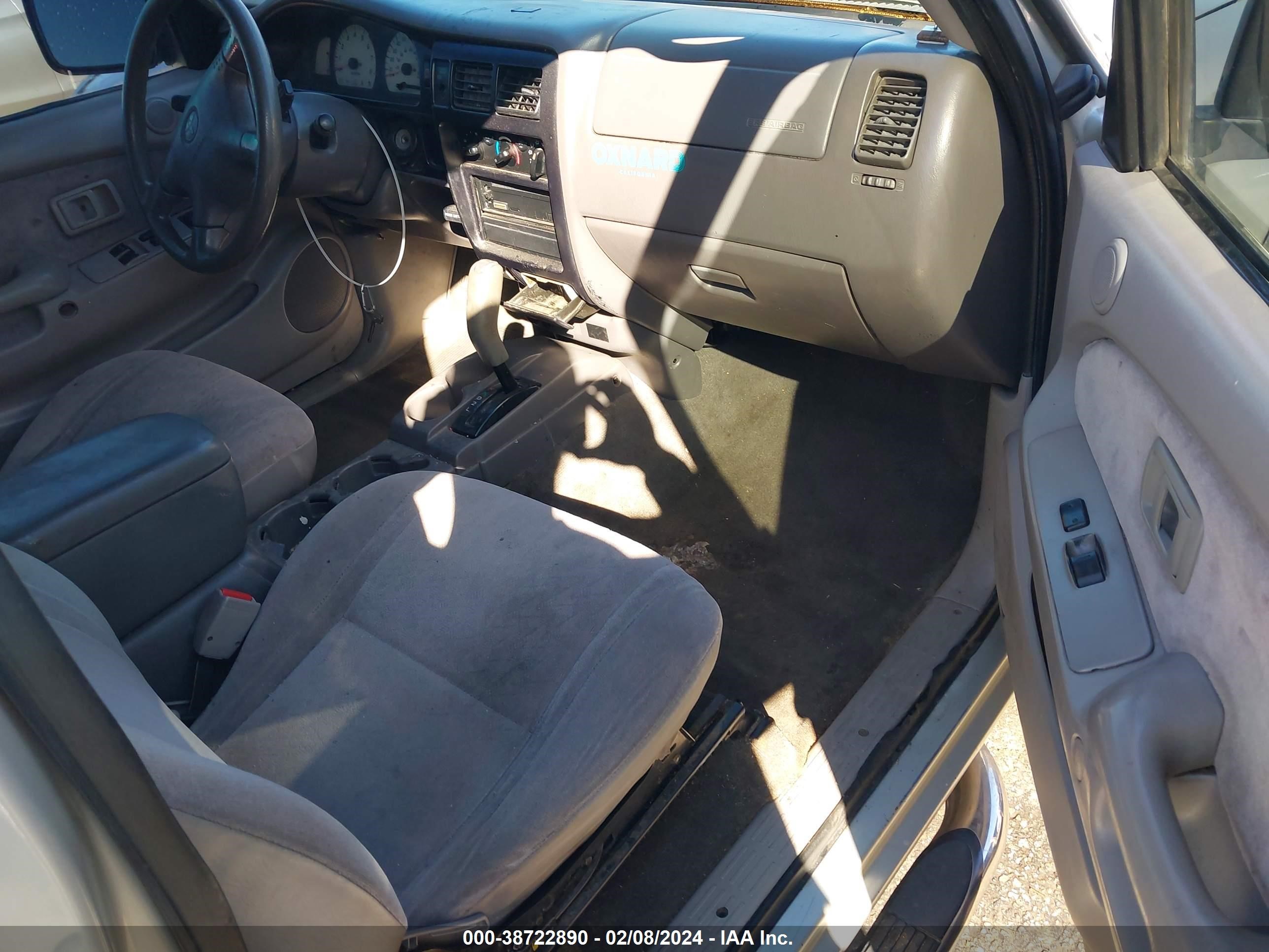 Photo 4 VIN: 5TESN92N91Z745757 - TOYOTA TACOMA 