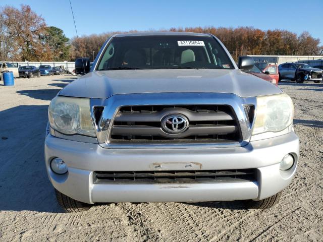 Photo 4 VIN: 5TETU4GN0AZ721687 - TOYOTA TACOMA PRE 