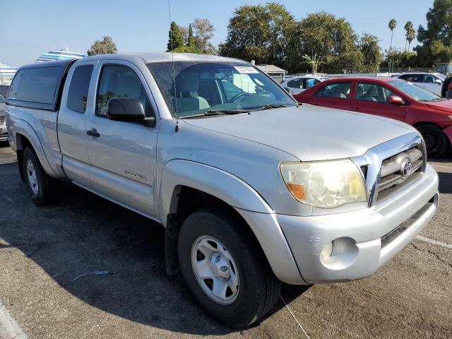 Photo 3 VIN: 5TETU4GN3AZ740525 - TOYOTA TACOMA PRE 