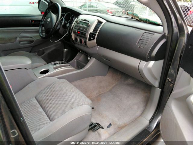 Photo 4 VIN: 5TETU4GN4AZ735821 - TOYOTA TACOMA 