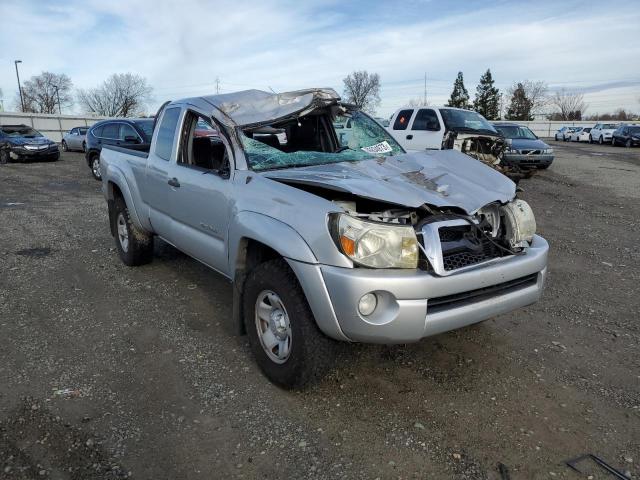 Photo 3 VIN: 5TETU4GN6AZ740924 - TOYOTA TACOMA PRE 