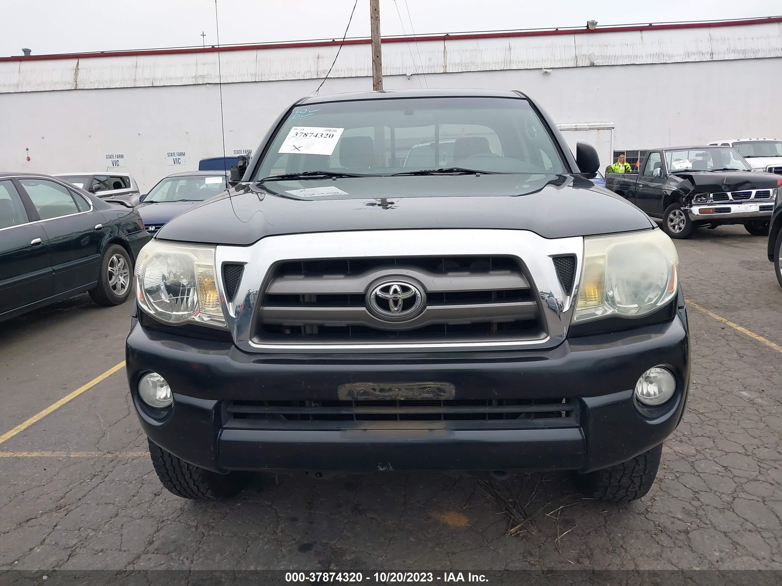 Photo 11 VIN: 5TETU62N05Z066035 - TOYOTA TACOMA 