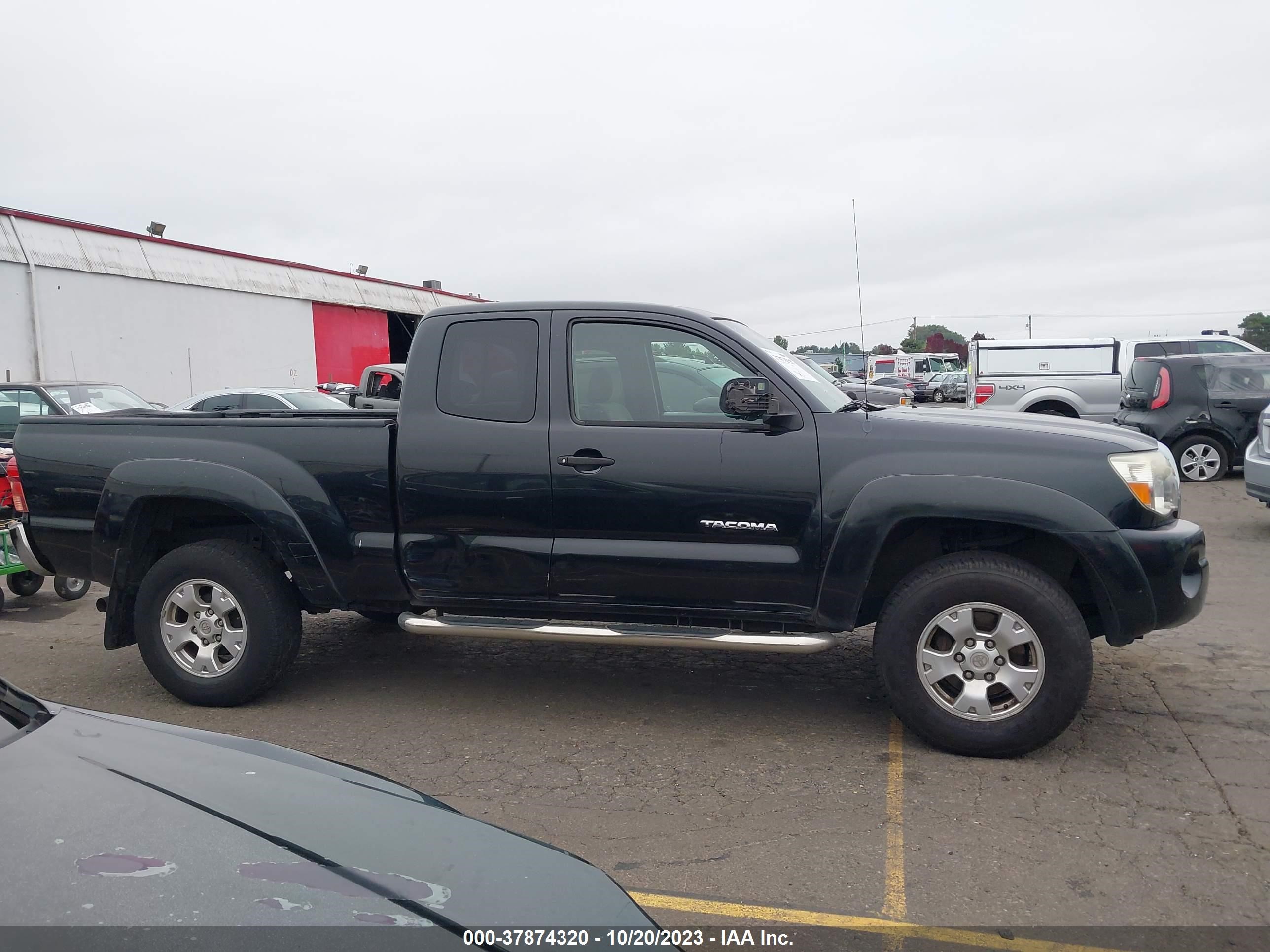 Photo 12 VIN: 5TETU62N05Z066035 - TOYOTA TACOMA 