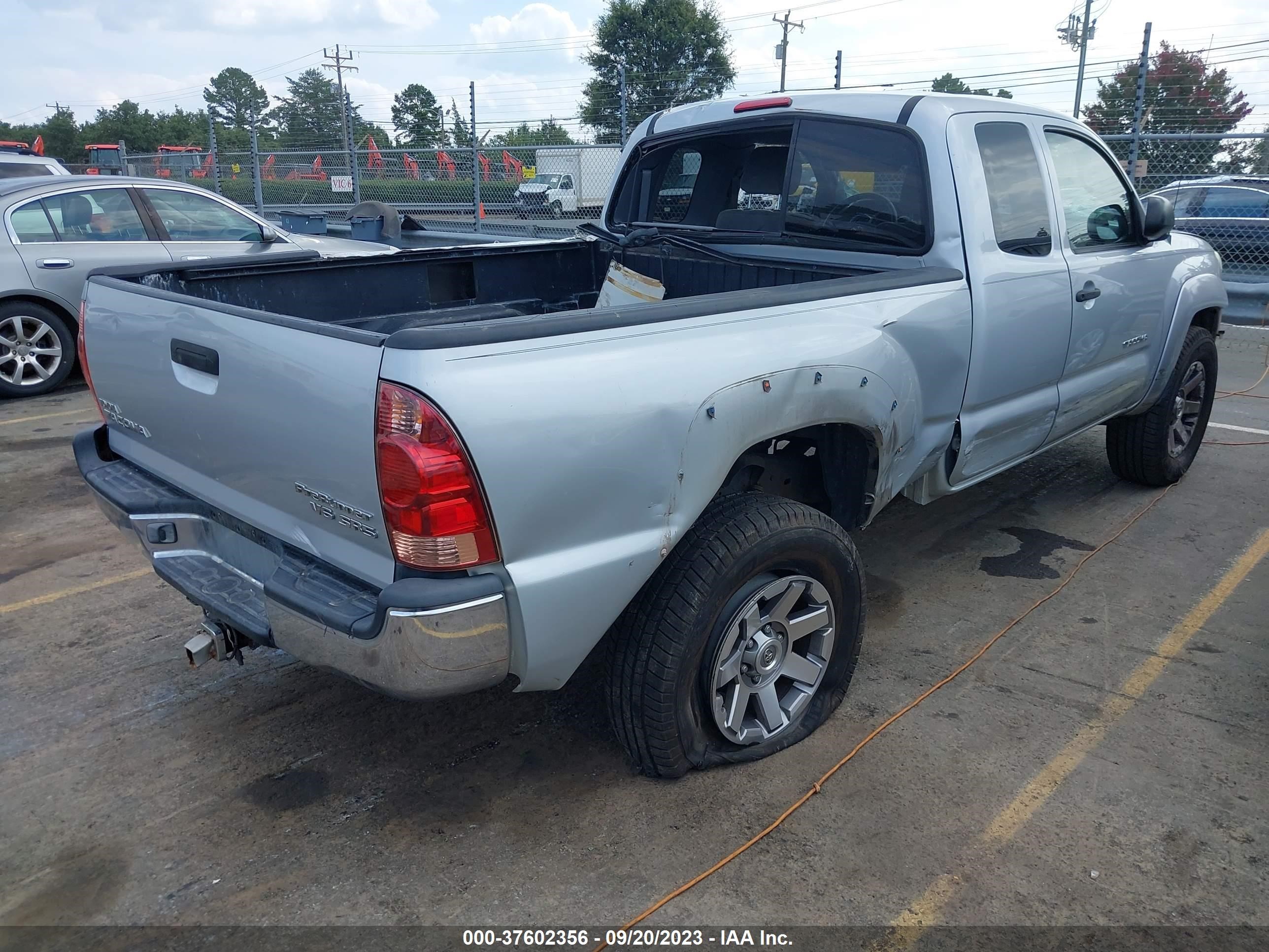 Photo 3 VIN: 5TETU62N45Z097319 - TOYOTA TACOMA 