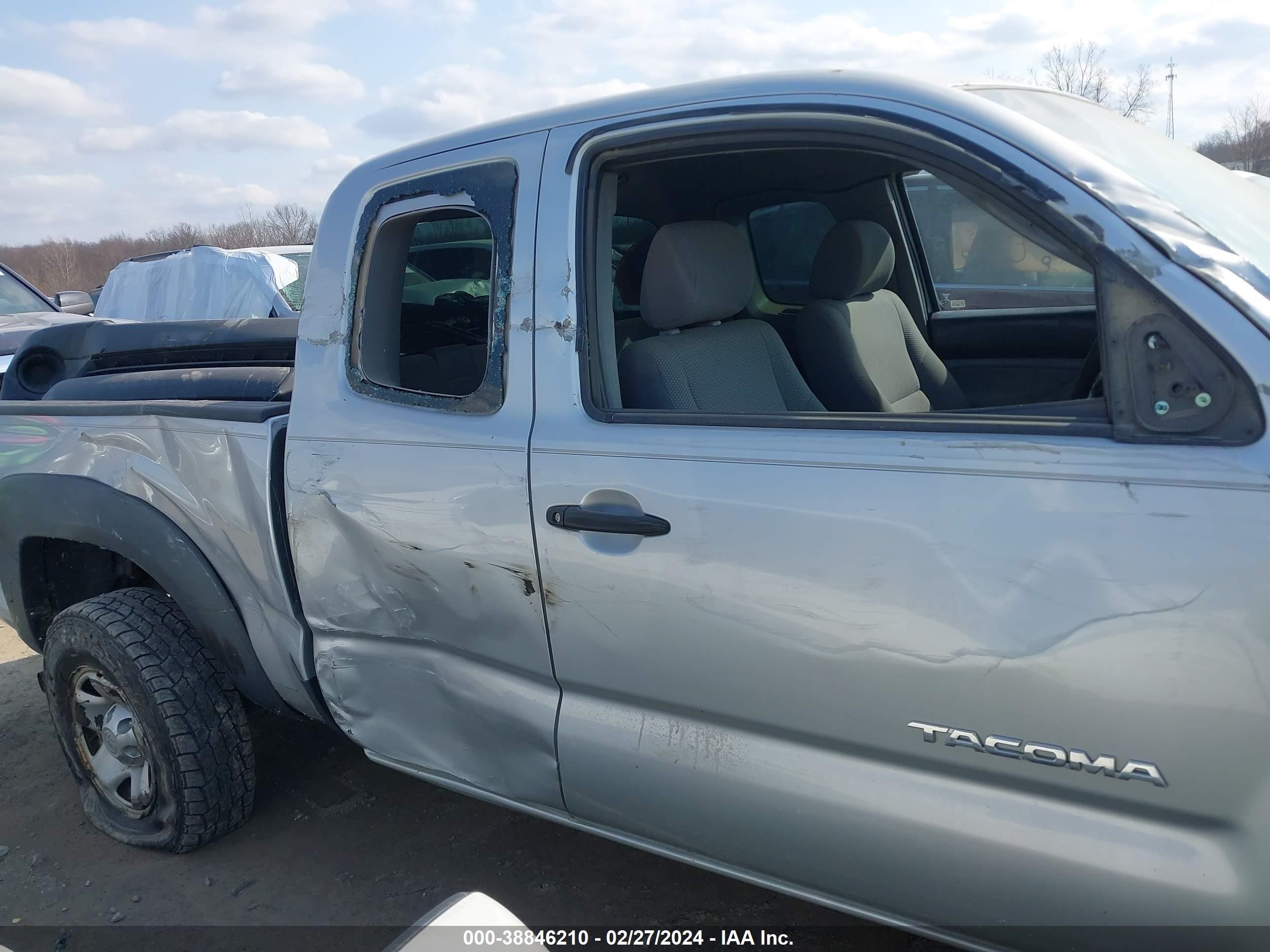 Photo 13 VIN: 5TETU62N57Z341711 - TOYOTA TACOMA 