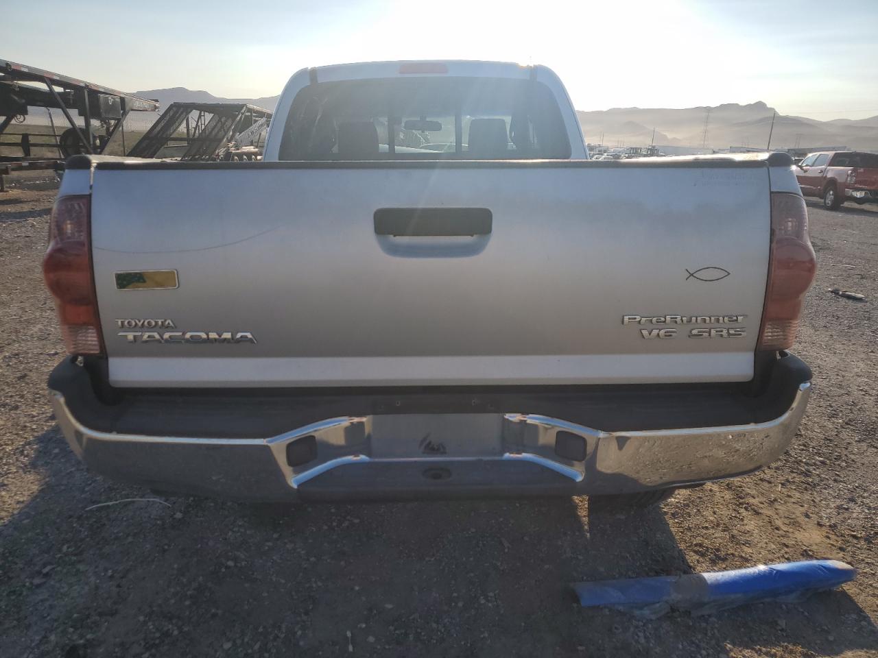 Photo 5 VIN: 5TETU62N77Z323128 - TOYOTA TACOMA 