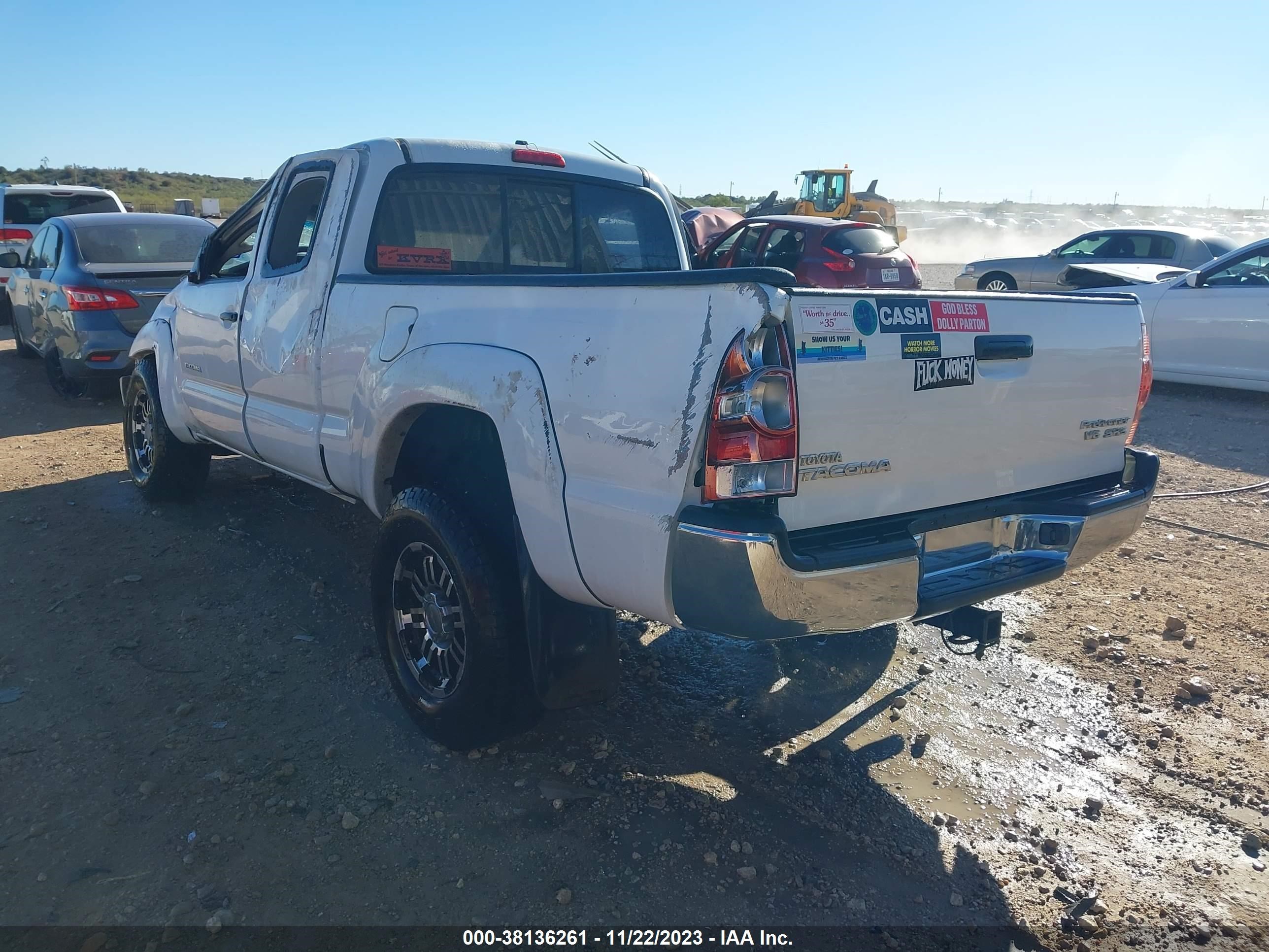 Photo 2 VIN: 5TETU62N86Z196453 - TOYOTA TACOMA 