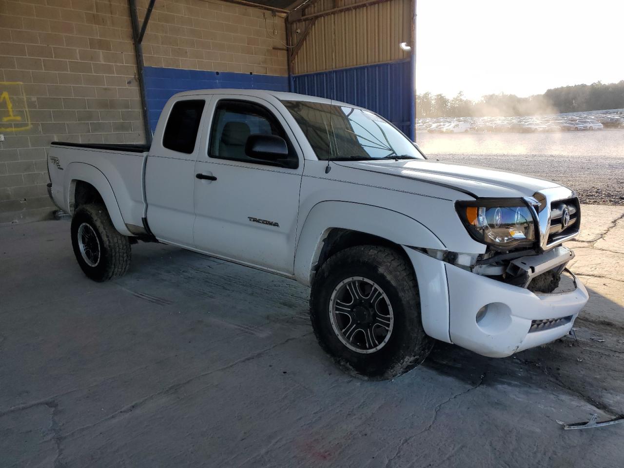 Photo 3 VIN: 5TETU62NX6Z303051 - TOYOTA TACOMA 