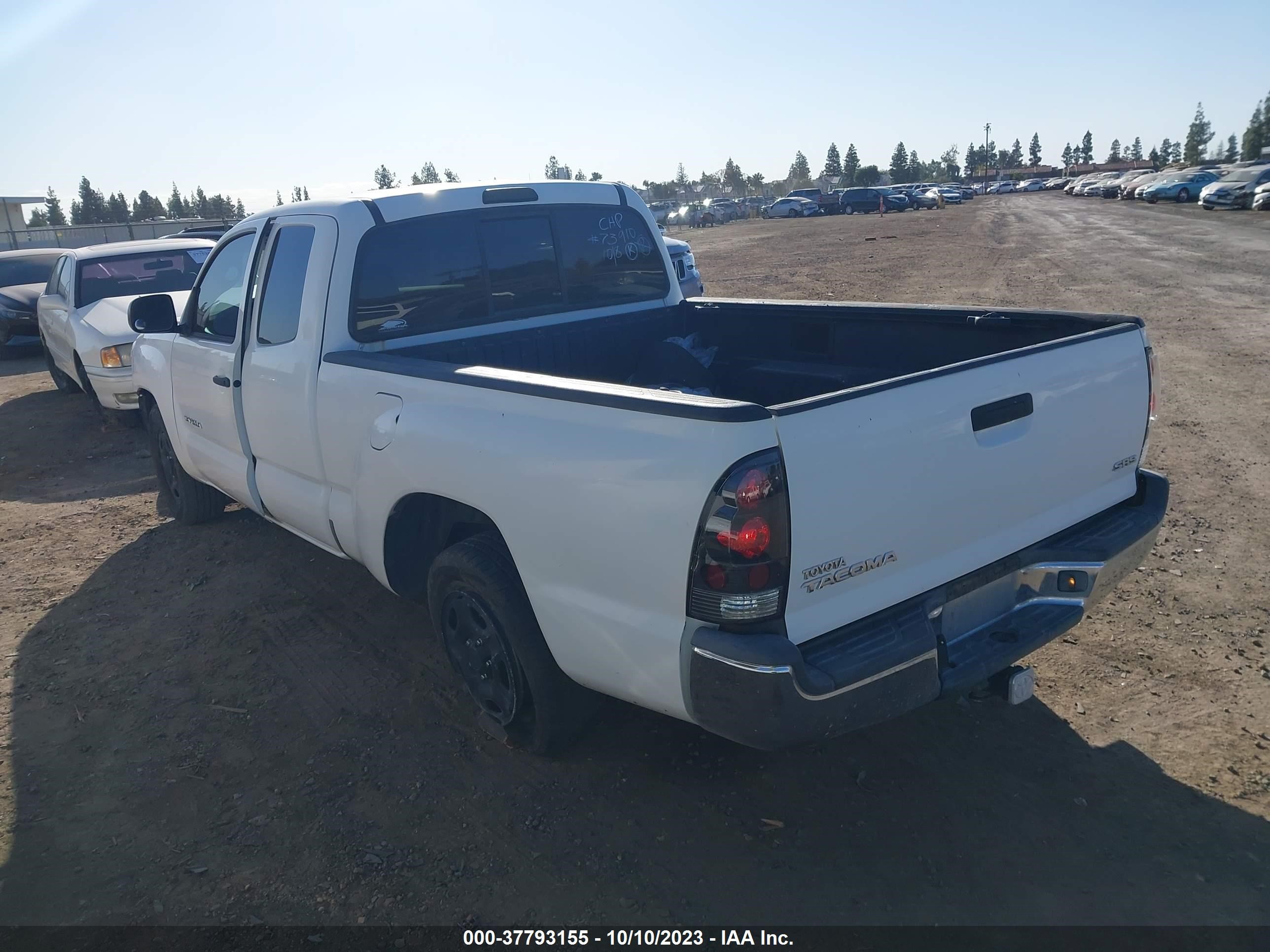 Photo 2 VIN: 5TETX22N46Z288157 - TOYOTA TACOMA 