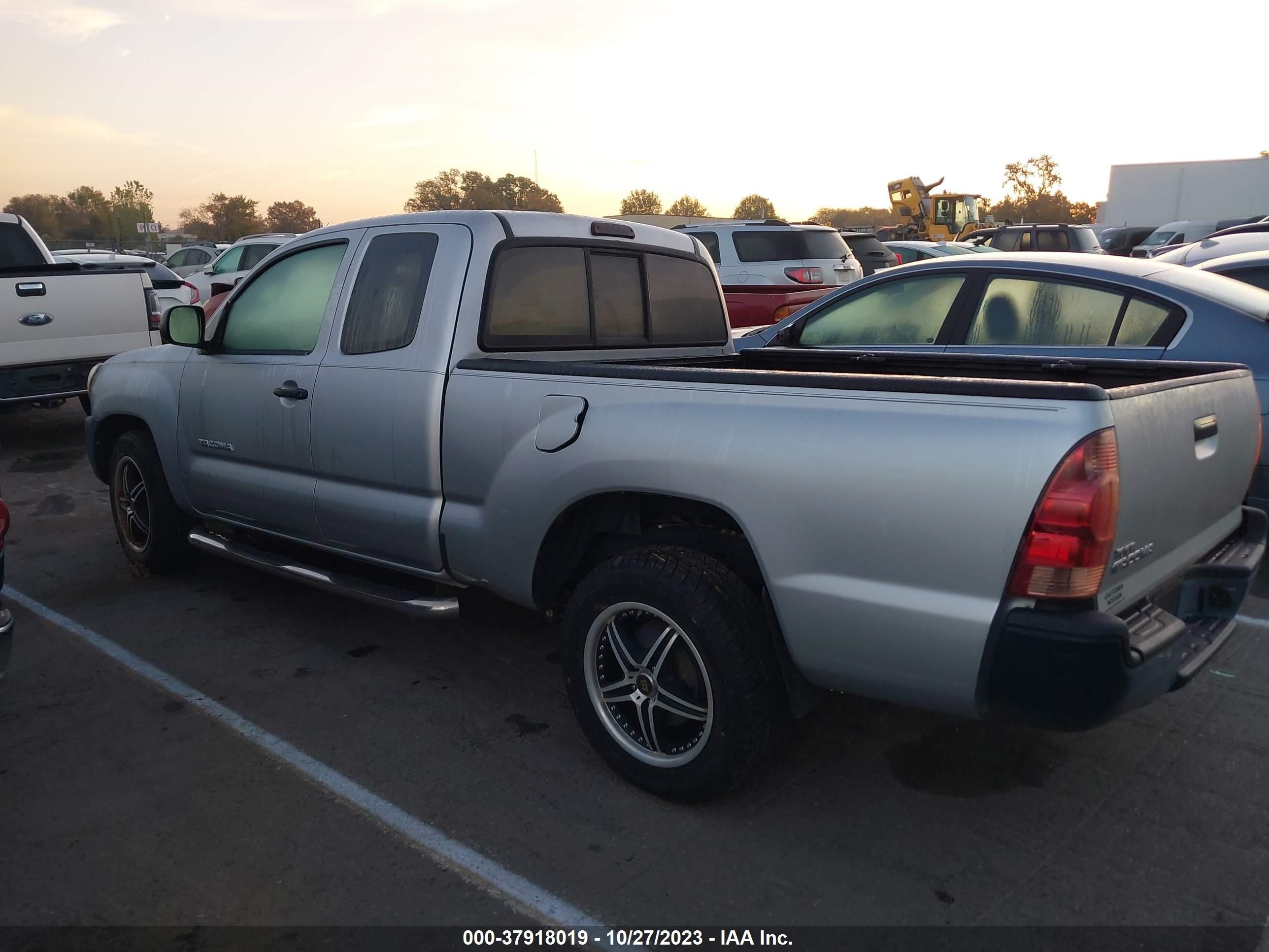 Photo 13 VIN: 5TETX22N78Z590982 - TOYOTA TACOMA 