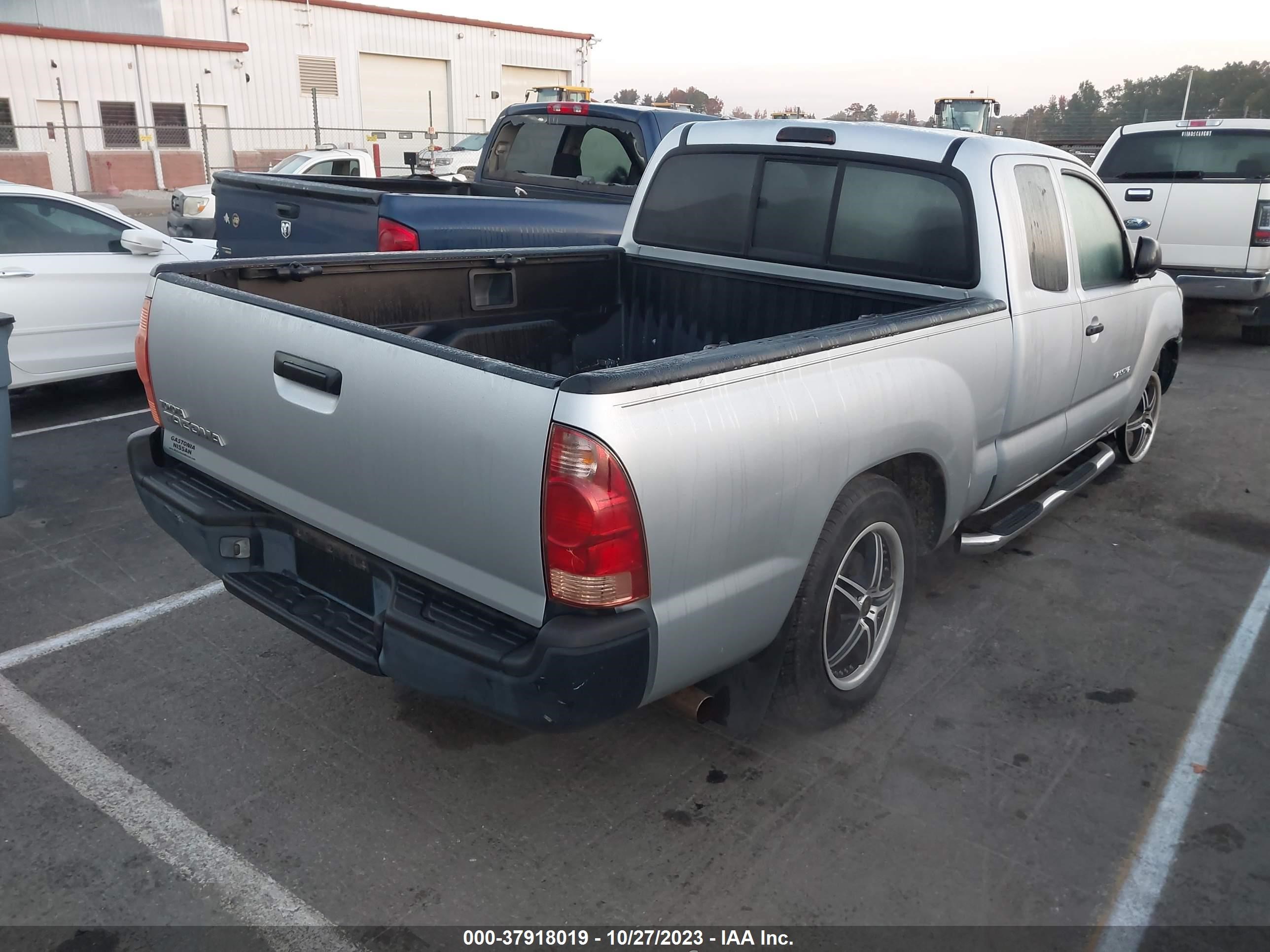 Photo 3 VIN: 5TETX22N78Z590982 - TOYOTA TACOMA 