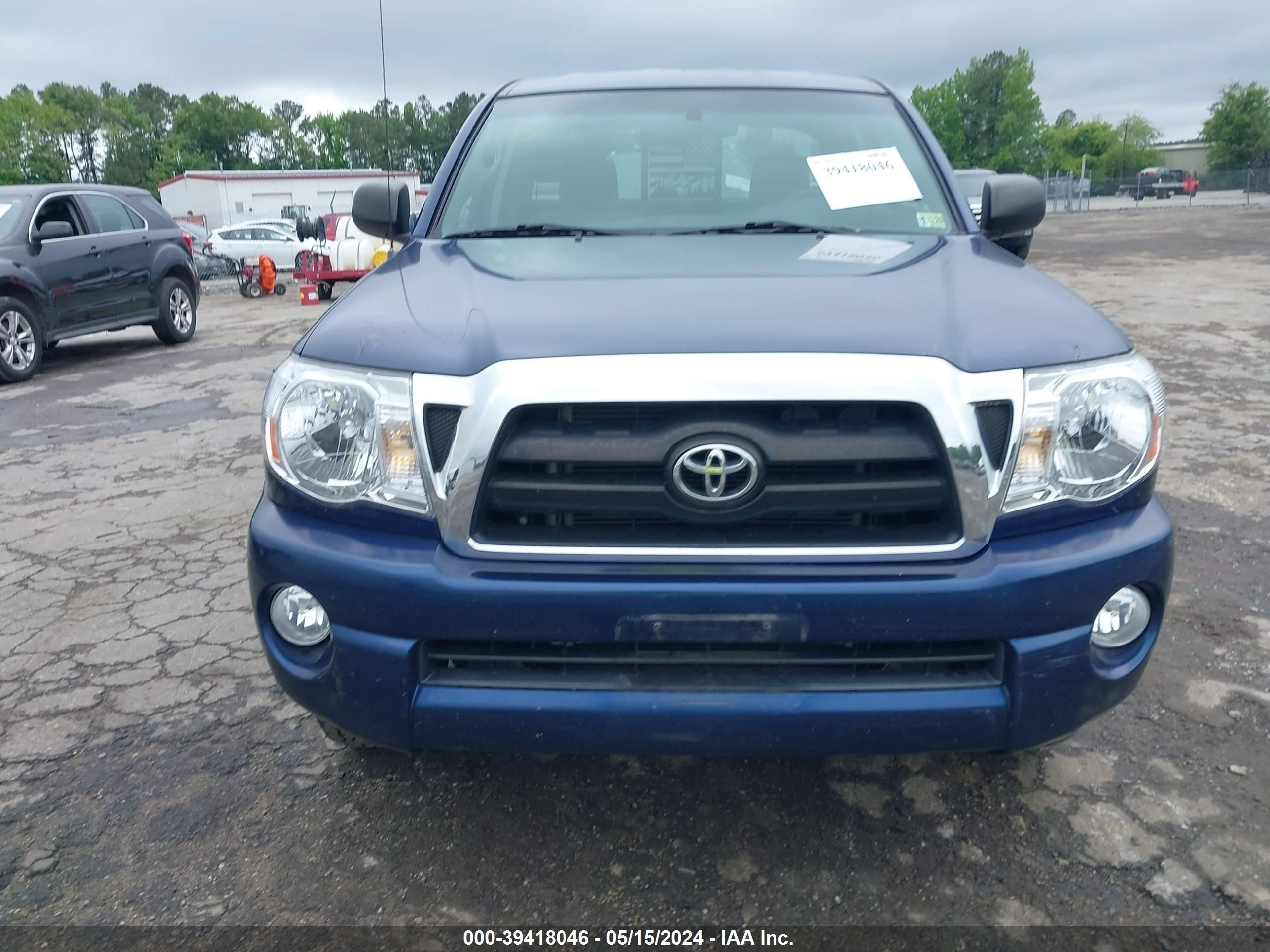 Photo 11 VIN: 5TETX22N88Z501114 - TOYOTA TACOMA 