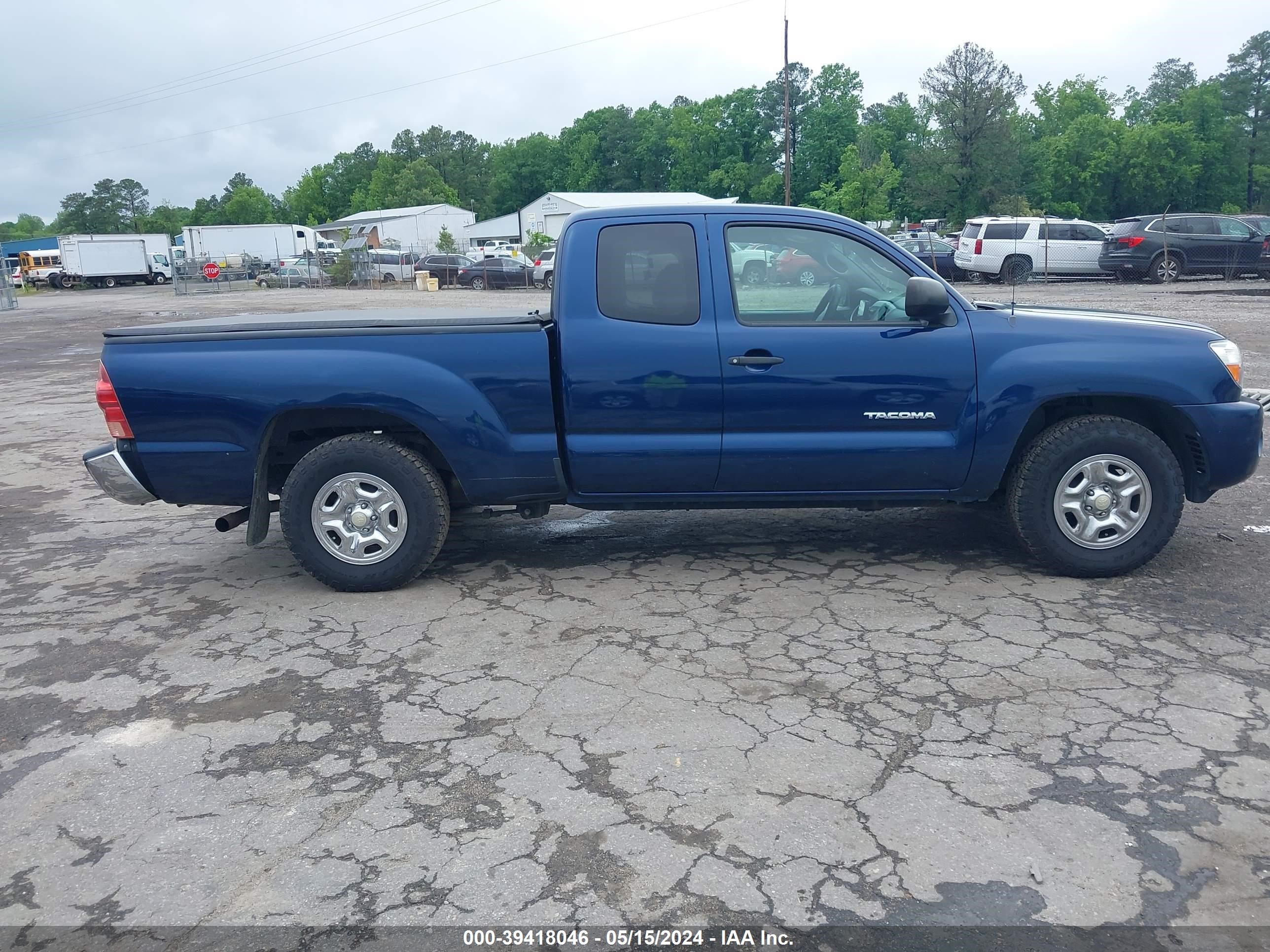 Photo 12 VIN: 5TETX22N88Z501114 - TOYOTA TACOMA 