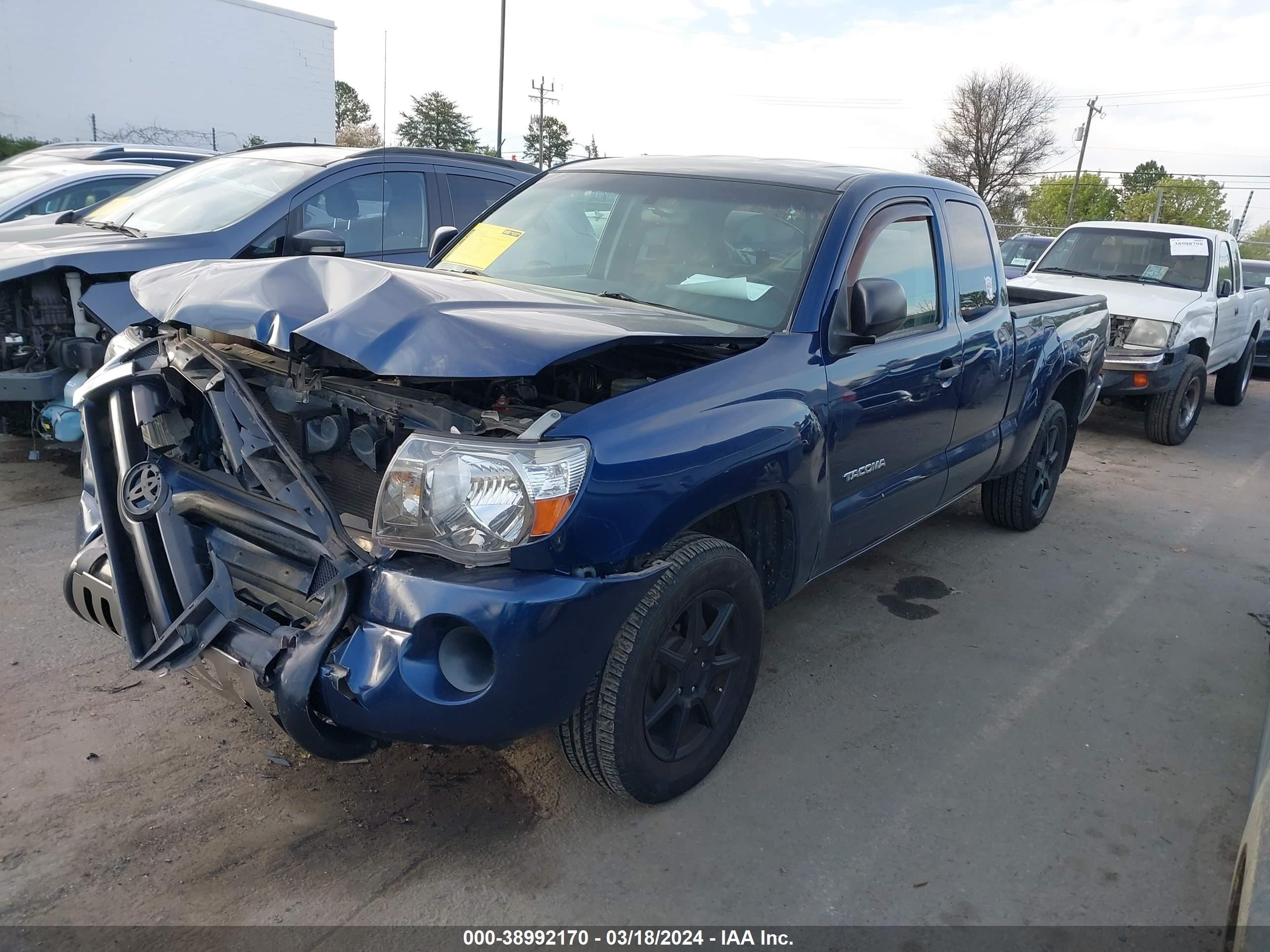 Photo 1 VIN: 5TETX22N88Z527275 - TOYOTA TACOMA 