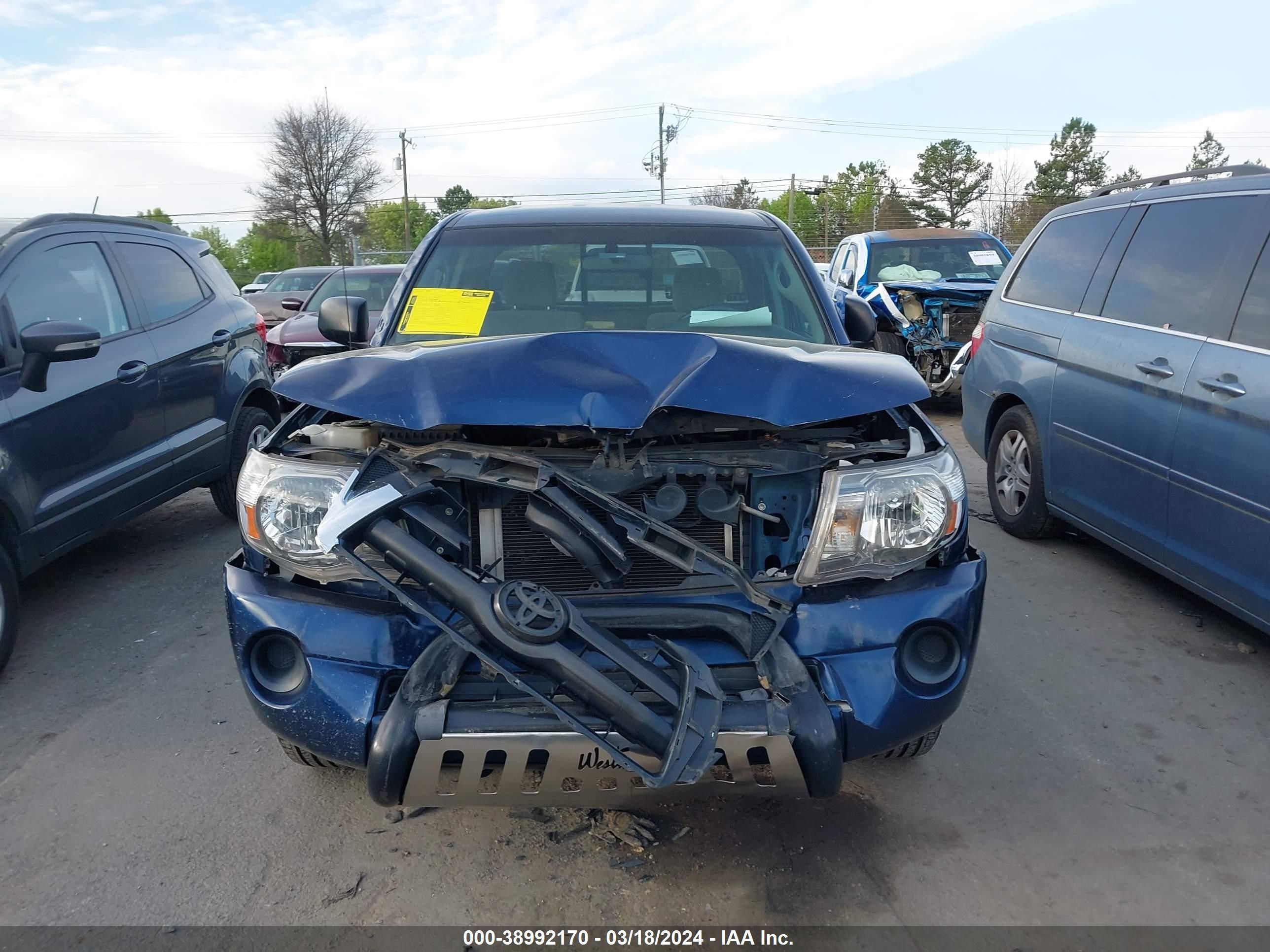 Photo 11 VIN: 5TETX22N88Z527275 - TOYOTA TACOMA 