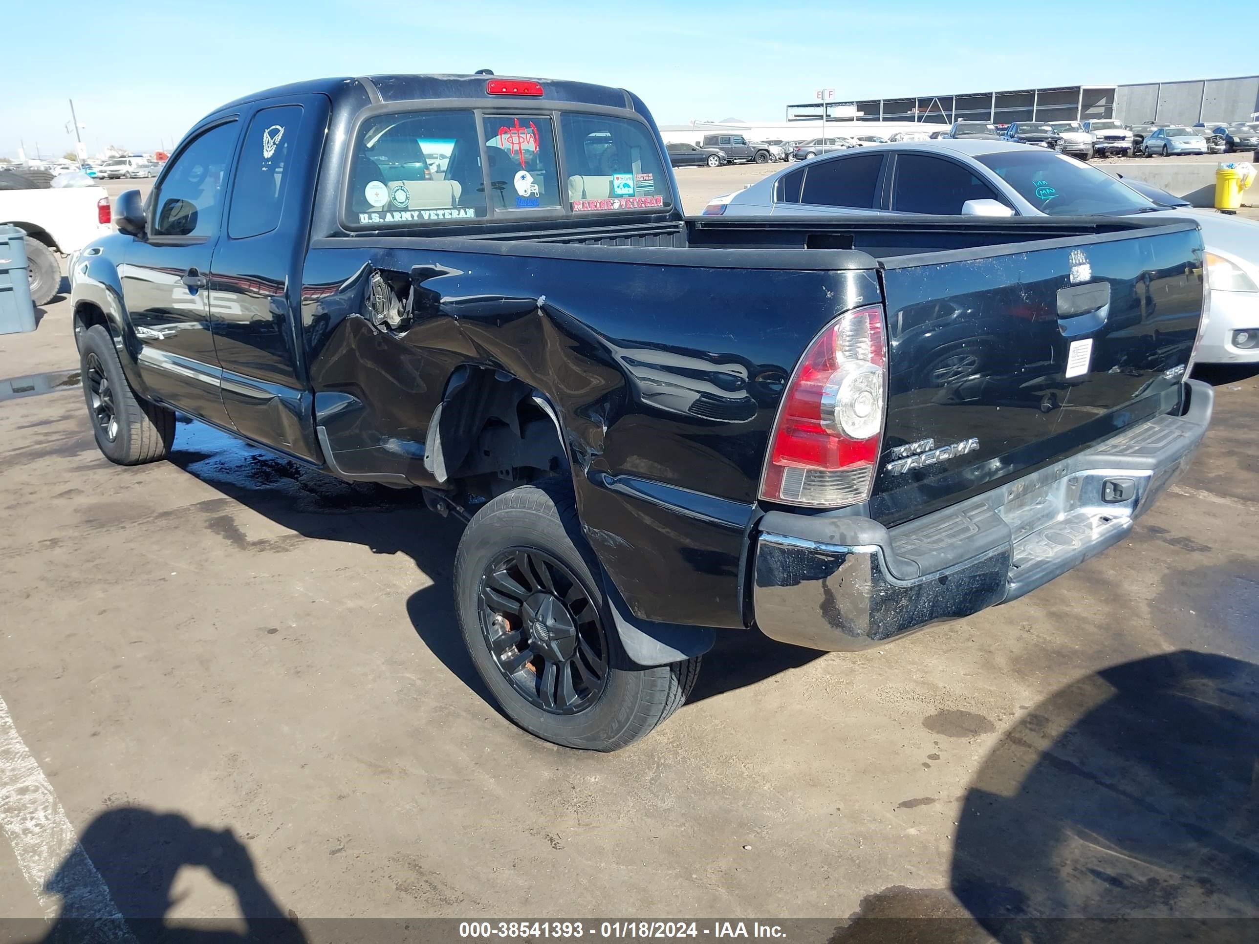 Photo 2 VIN: 5TETX22N89Z652715 - TOYOTA TACOMA 