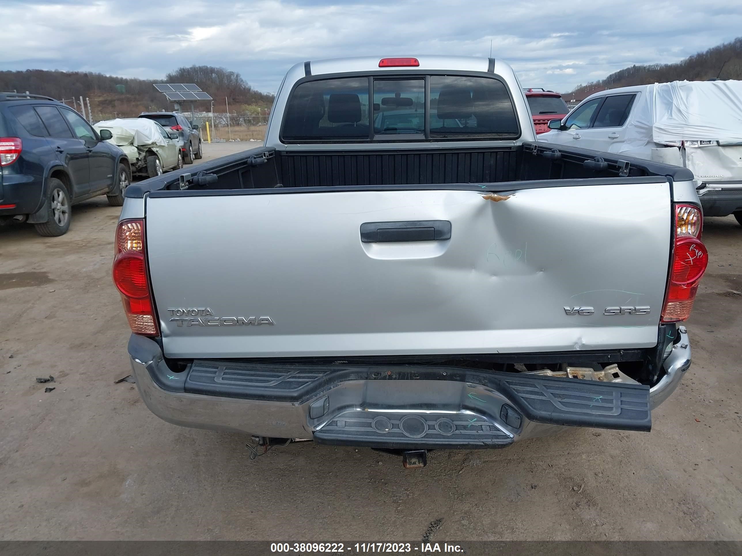 Photo 15 VIN: 5TEUU42N07Z358408 - TOYOTA TACOMA 