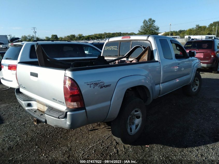 Photo 3 VIN: 5TEUU42N07Z439635 - TOYOTA TACOMA 