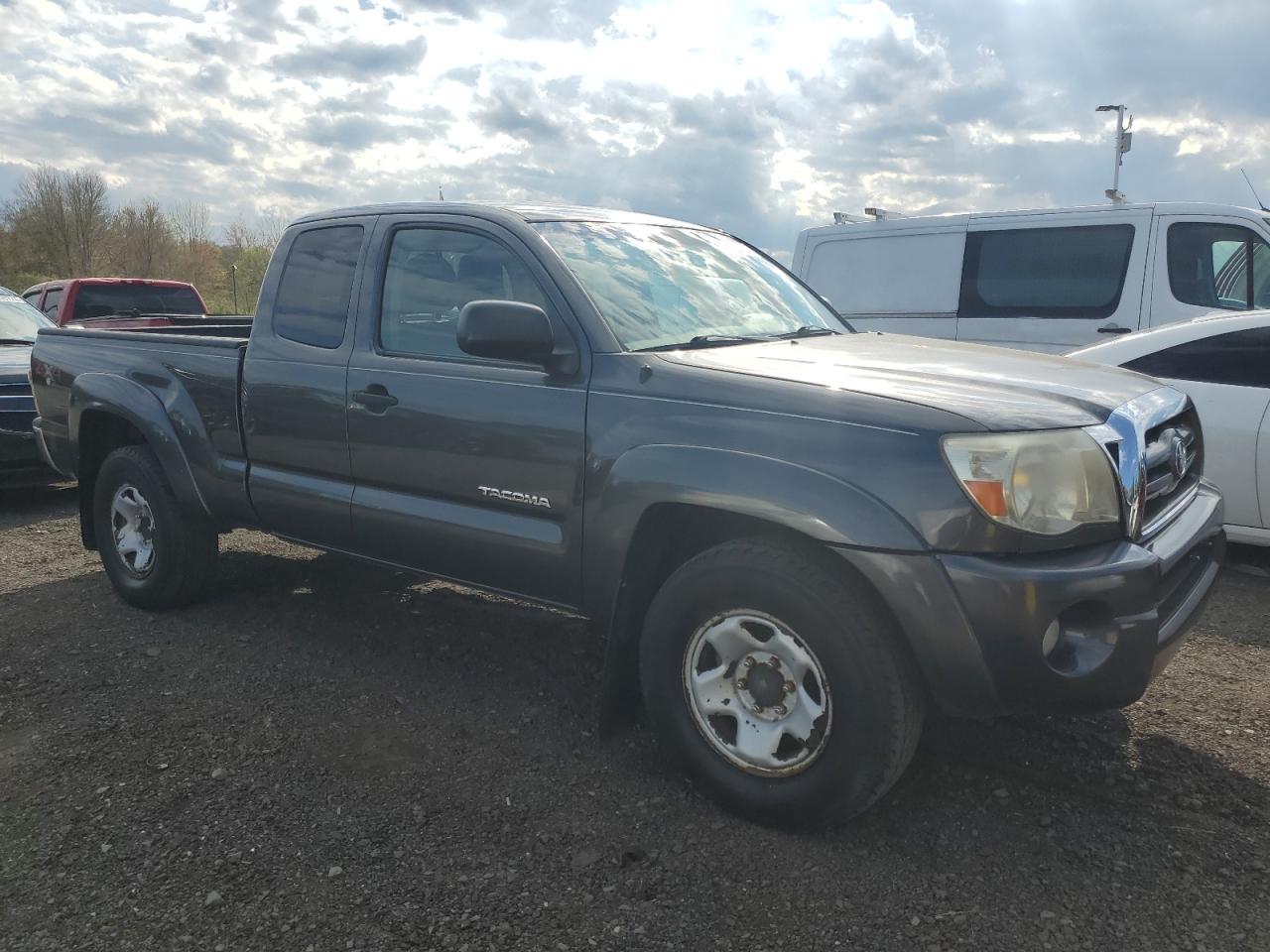 Photo 3 VIN: 5TEUU42N09Z657514 - TOYOTA TACOMA 