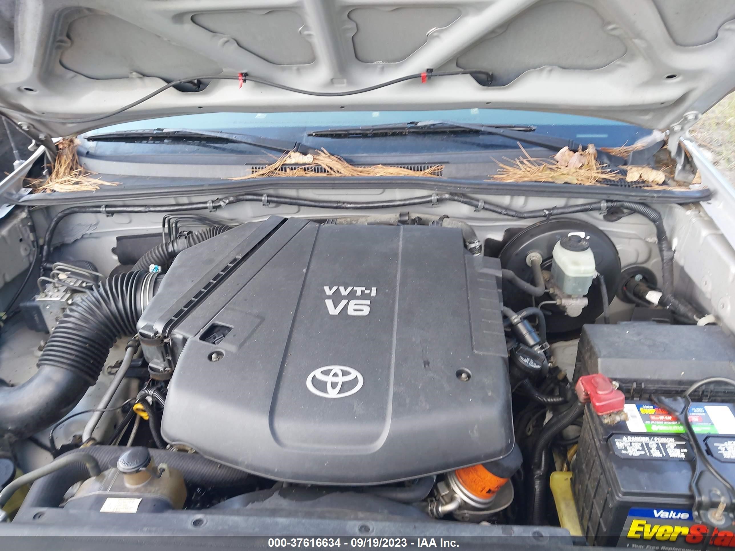 Photo 9 VIN: 5TEUU42N15Z074671 - TOYOTA TACOMA 