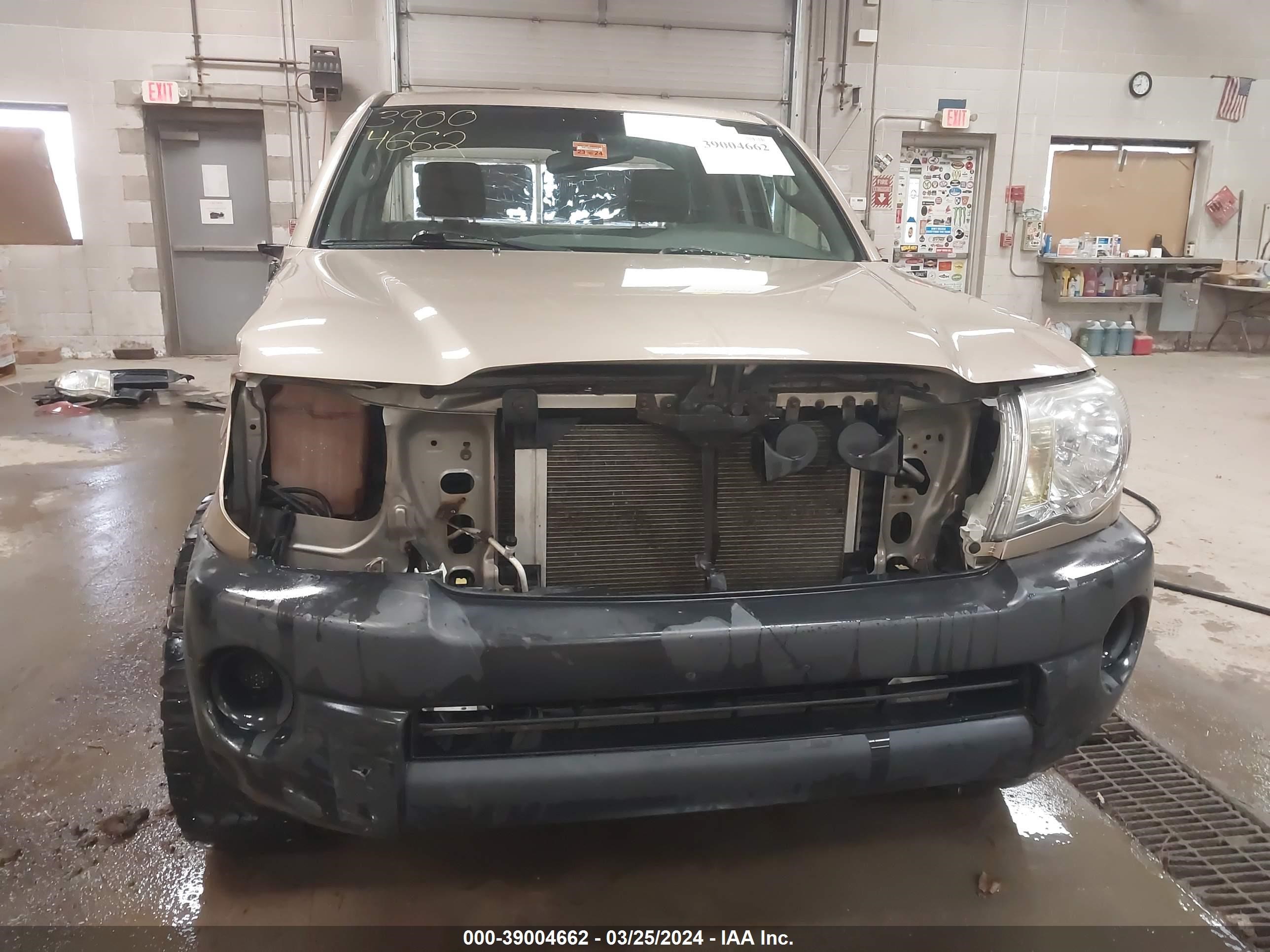 Photo 13 VIN: 5TEUU42N16Z288464 - TOYOTA TACOMA 