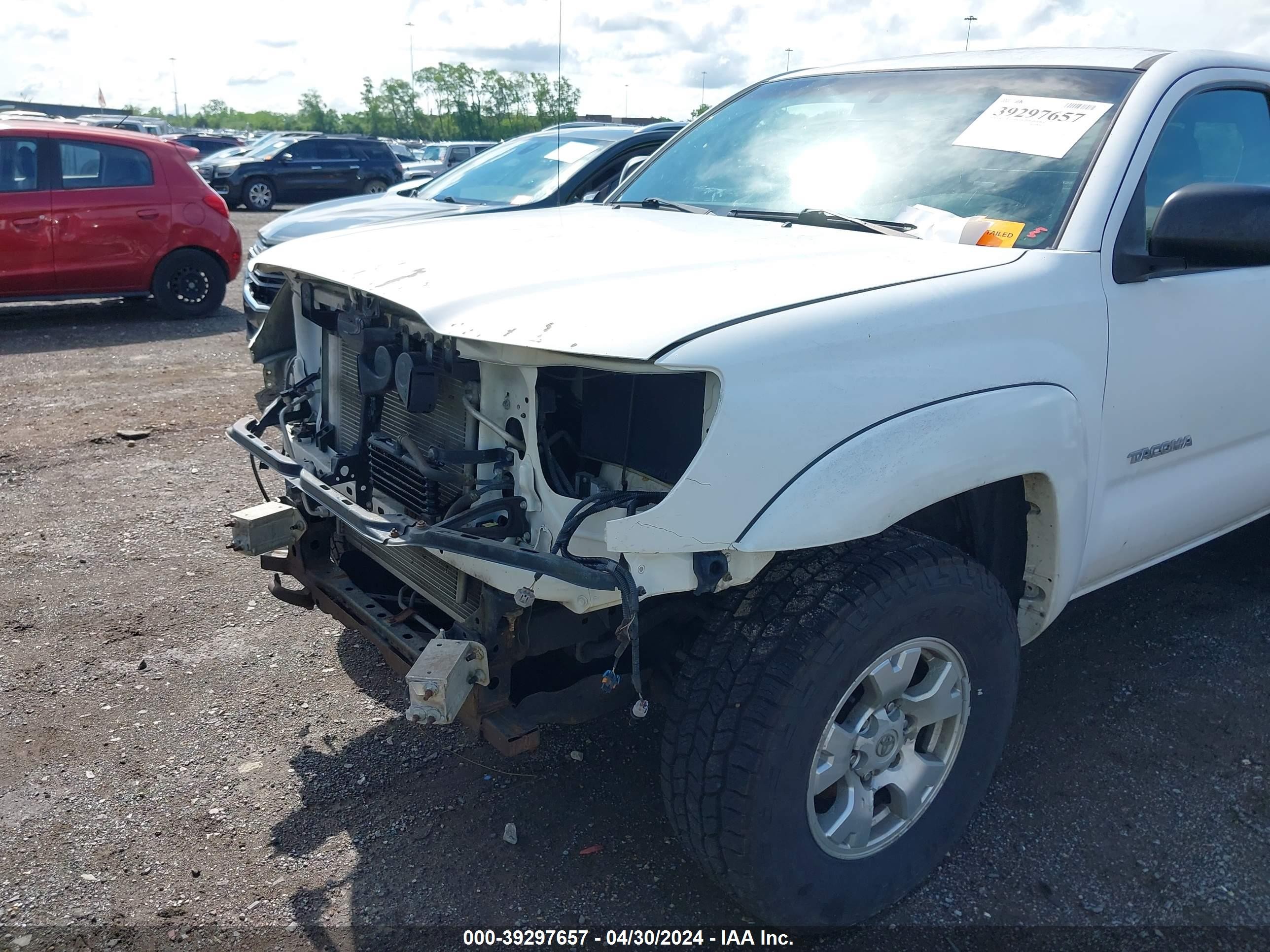 Photo 12 VIN: 5TEUU42N19Z631472 - TOYOTA TACOMA 