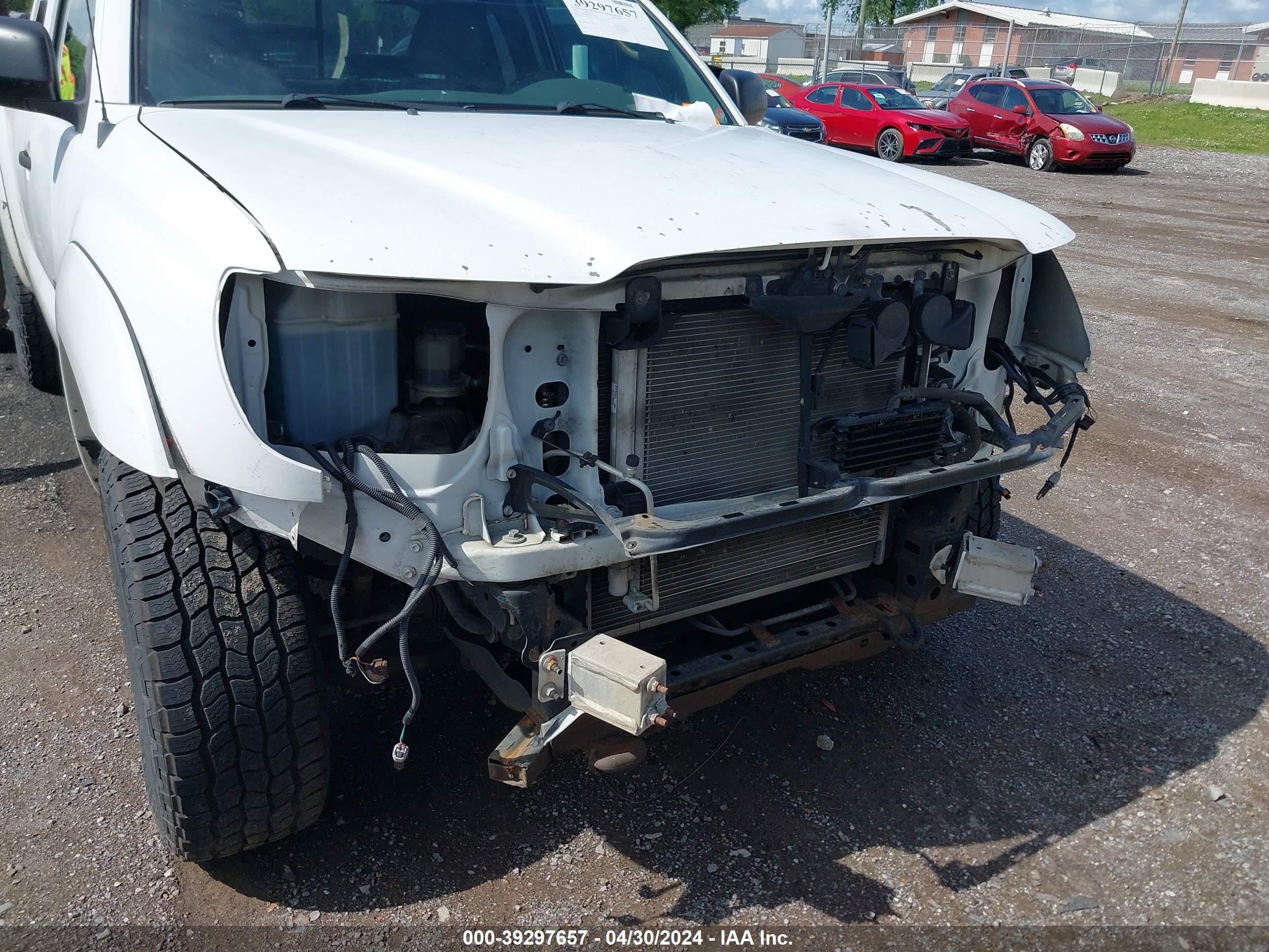 Photo 5 VIN: 5TEUU42N19Z631472 - TOYOTA TACOMA 